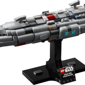 LEGO Home One Starcruiser — Official LEGO gallery 1 of 4 — LEGO set 75405