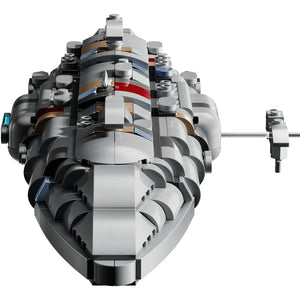 LEGO Home One Starcruiser — Official LEGO gallery 3 of 4 — LEGO set 75405