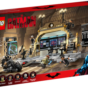 LEGO Batcave™: The Riddler™ Face-off — Official LEGO gallery 2 of 4 — LEGO set 76183