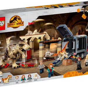LEGO T. rex & Atrociraptor Dinosaur Breakout — Official LEGO gallery 2 of 4 — LEGO set 76948