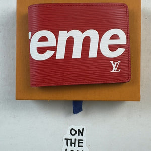 Louis Vuitton x Supreme Slender Wallet Epi Red — Drive 1pX2-mlljsf-YndlF0qcSXu9b3H-IBllL — photo 2