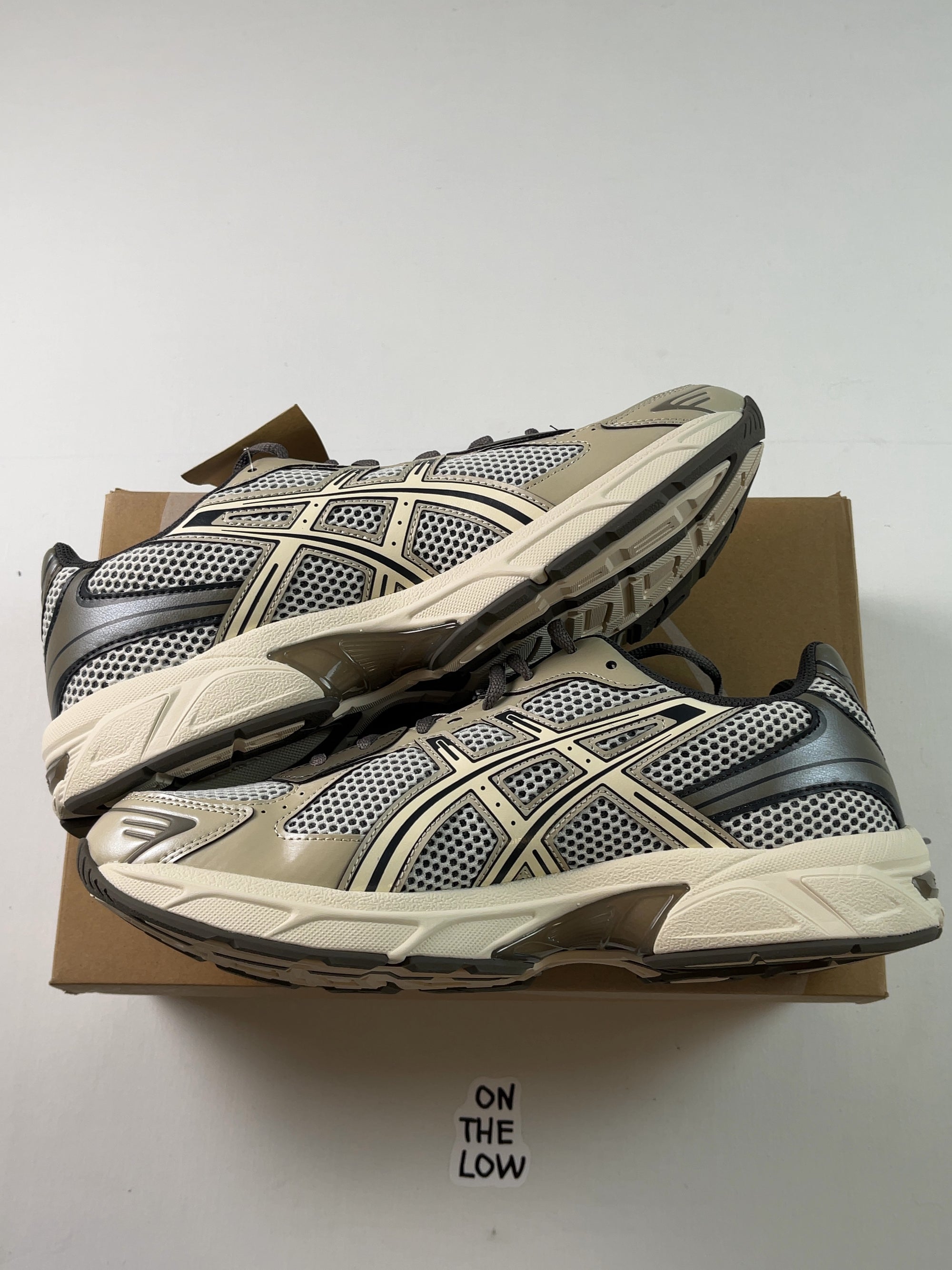 ASICS Gel-1130 Birch Dark Taupe (Korea Exclusive)