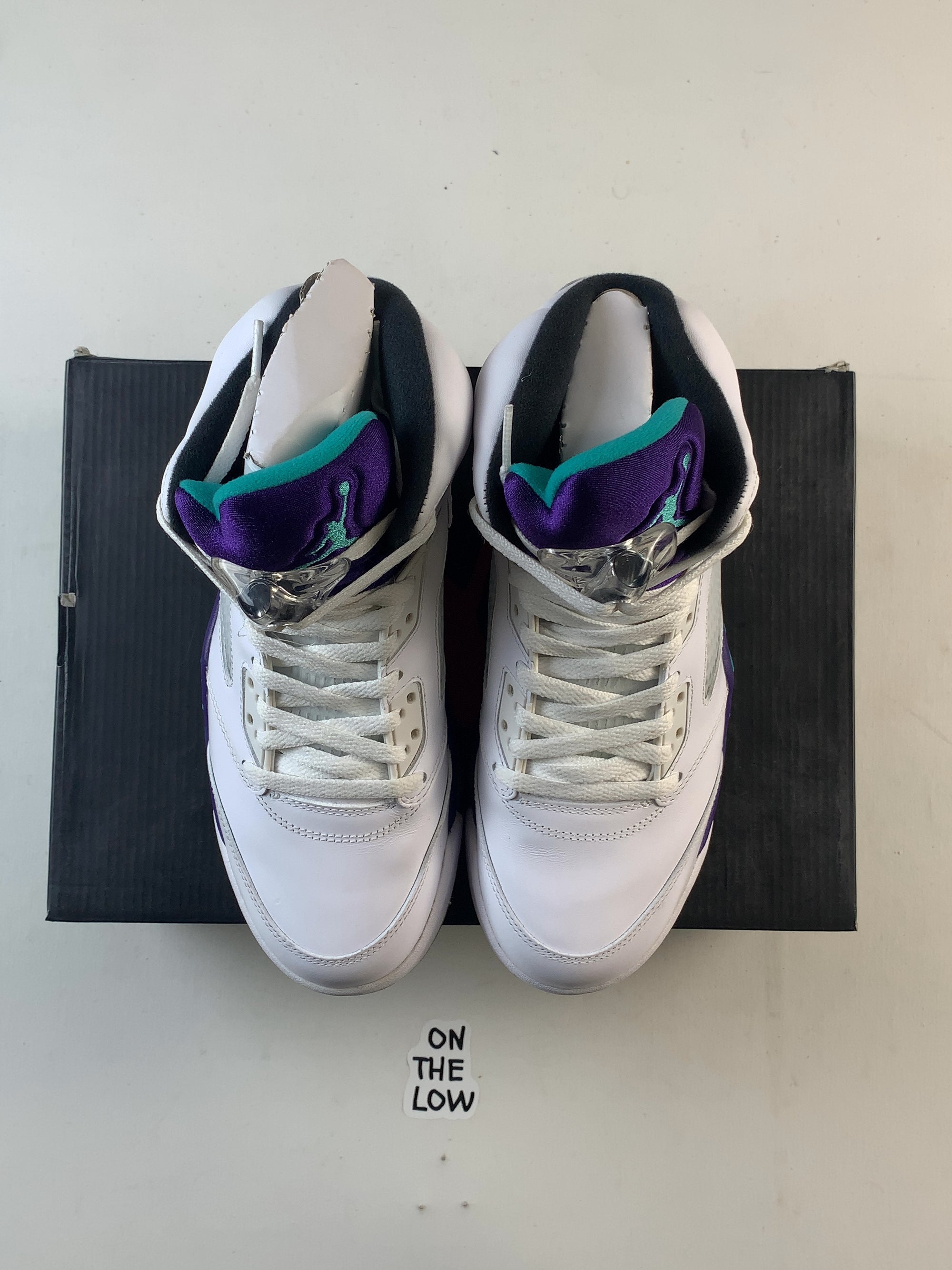 Jordan 5 Retro Grape (2013) (USED) — Drive 1ppbn5gdCx9WWejbB9HR6yuytIDBMCdQF — photo 3
