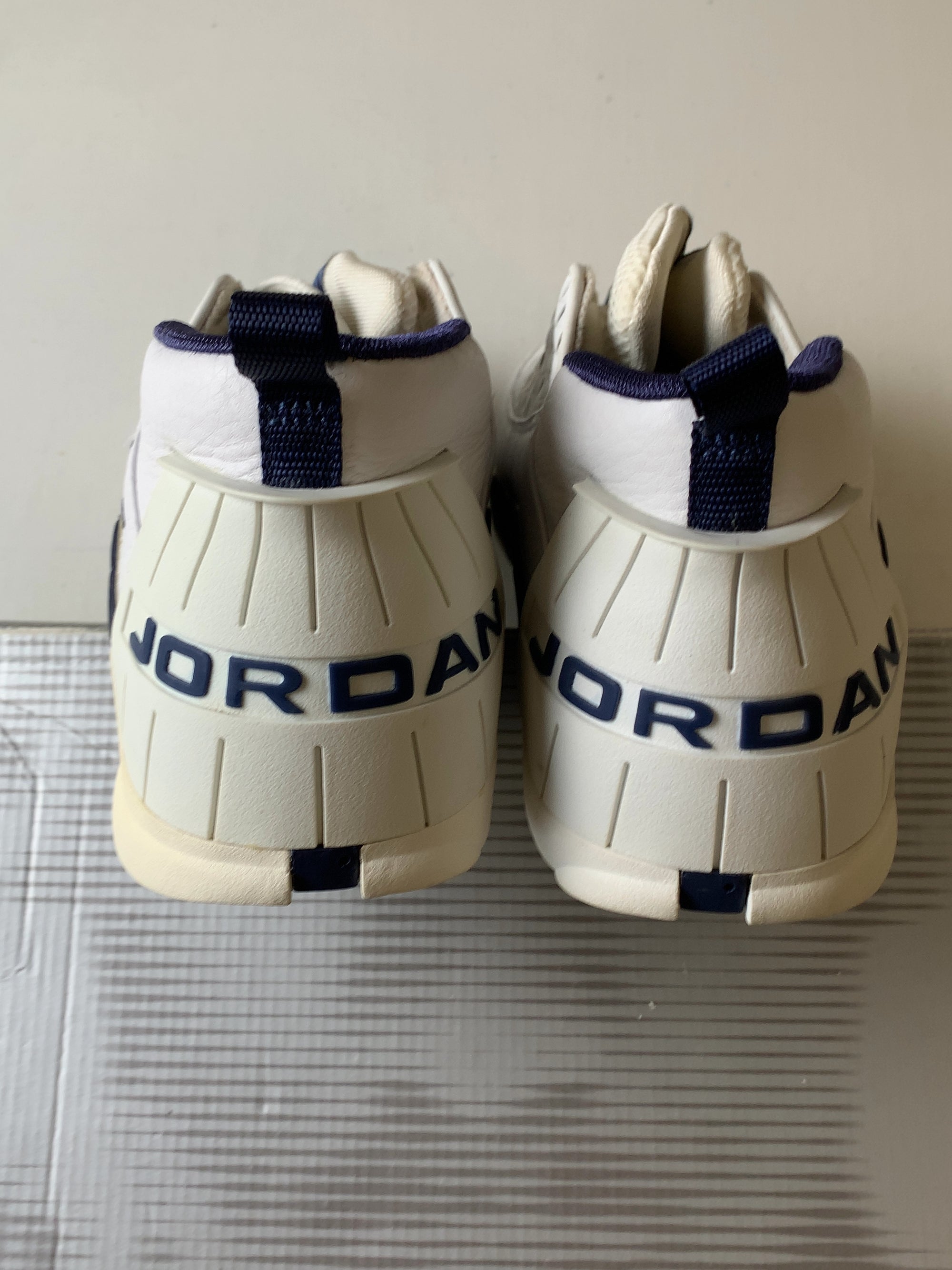Jordan 15 OG Low Midnight Navy — Drive 12wNTL6hLHBCEYEsD545xKS_Qcn9-MnTq — photo 5