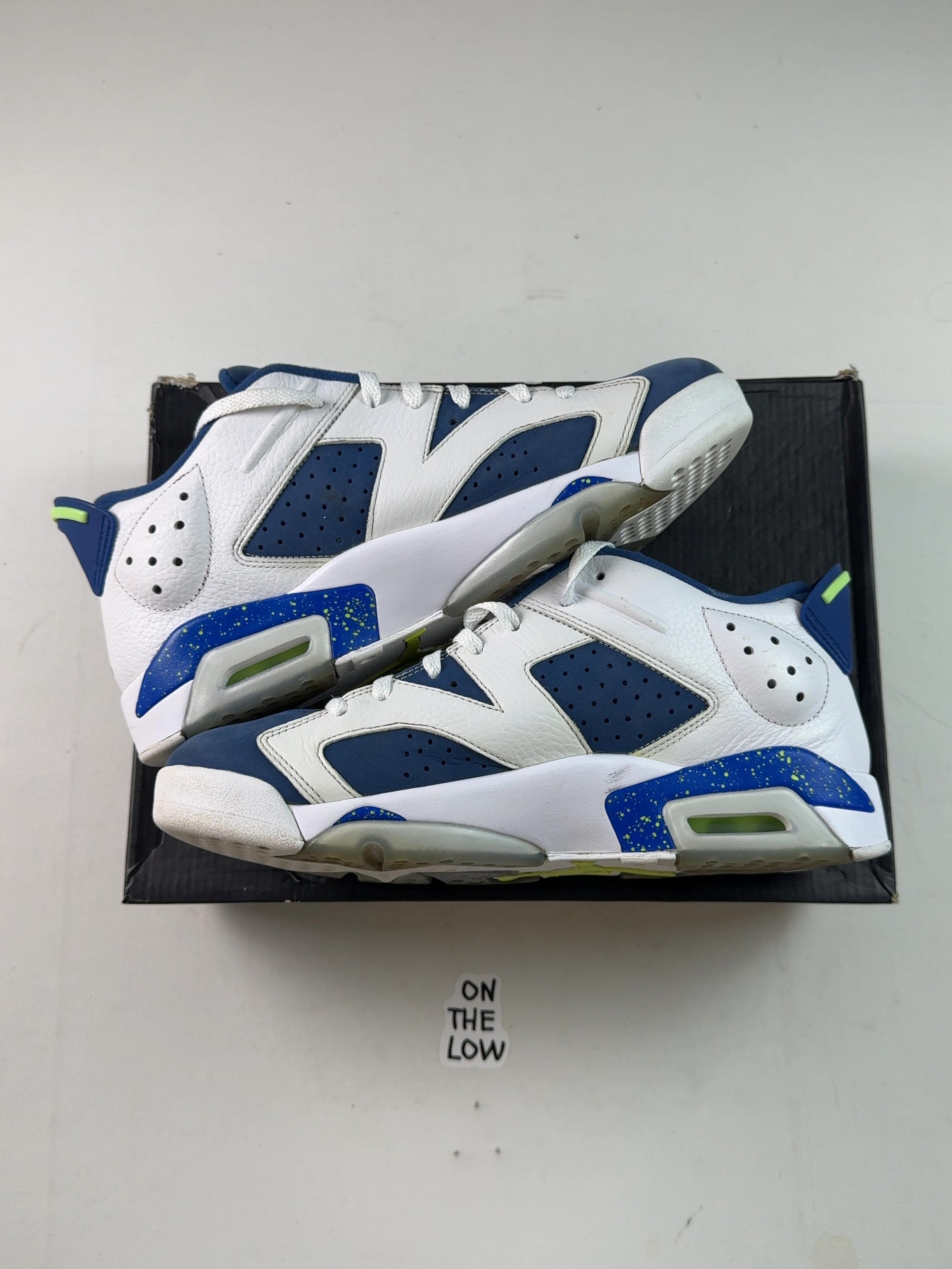 Jordan 6 Retro Low Ghost Green (USED) — Drive 19X9dAPerTFujmQnhcCsI5XJGxKmzVSbe — photo 2