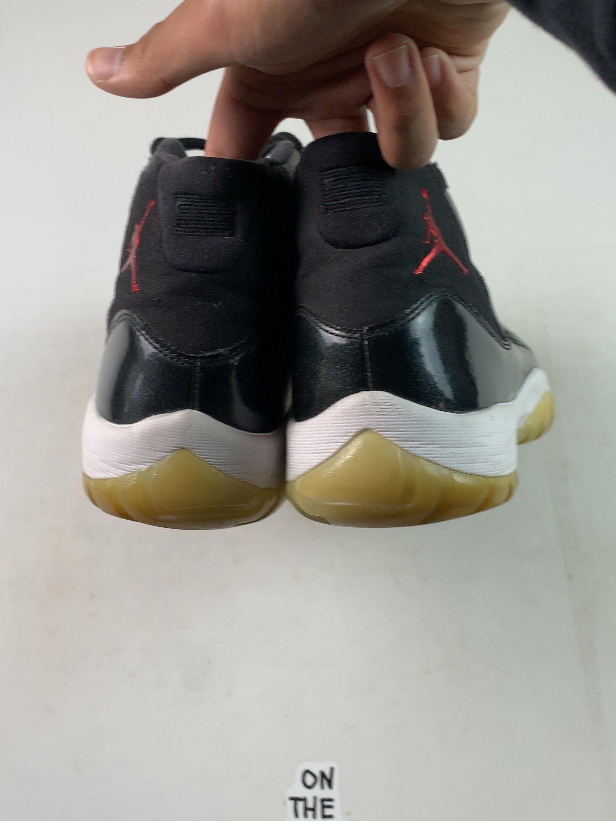 Jordan 11 Retro 72-10 (USED) — Drive 1km8WC1VxNEGK8AIwT5JsVF1QzDxs93eQ — photo 5