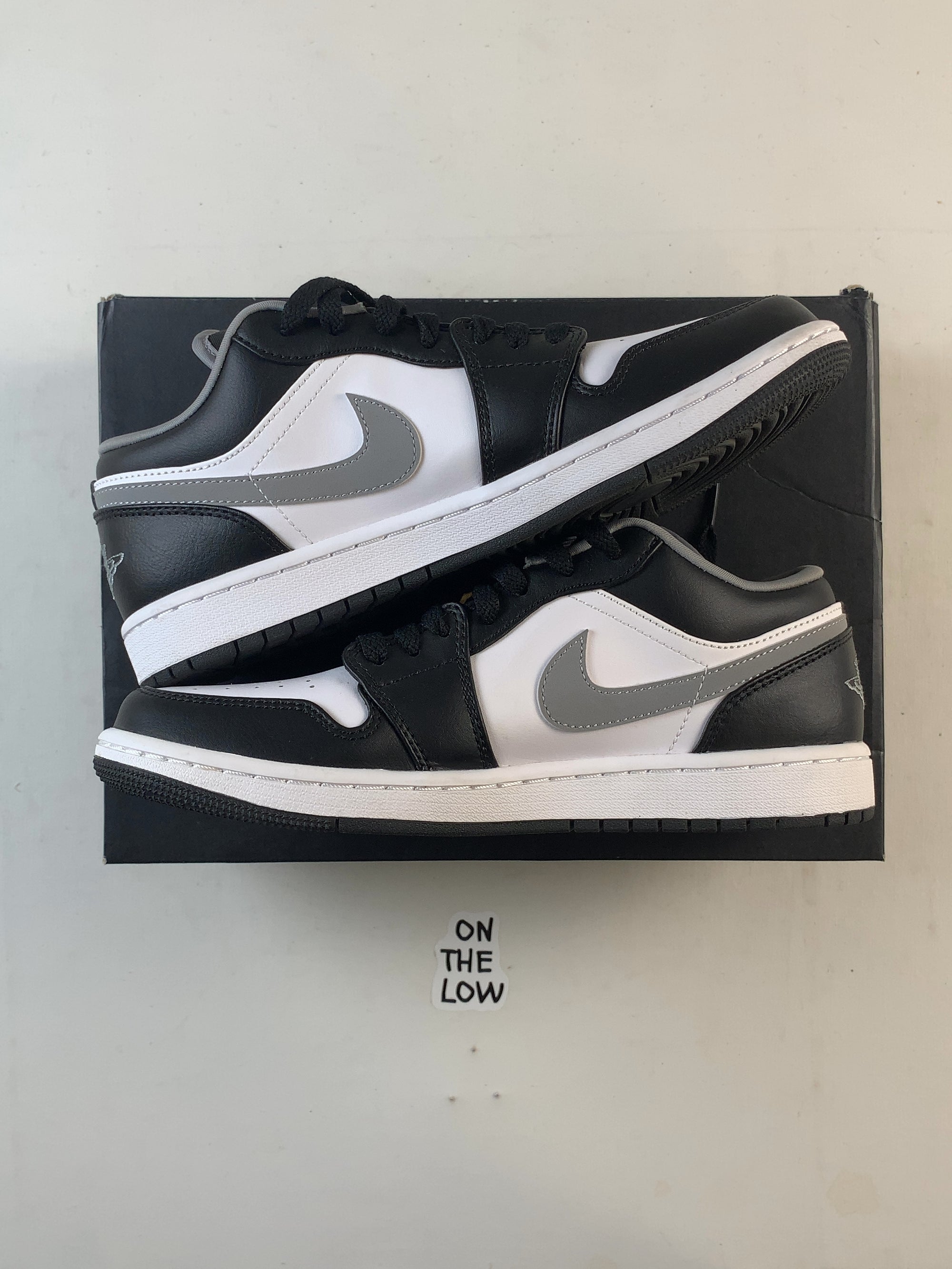 Jordan 1 Low Black White Grey — Drive 1LxerRAA8jUYcNHVb6a9tqfnsBpOB0pVa — photo 2