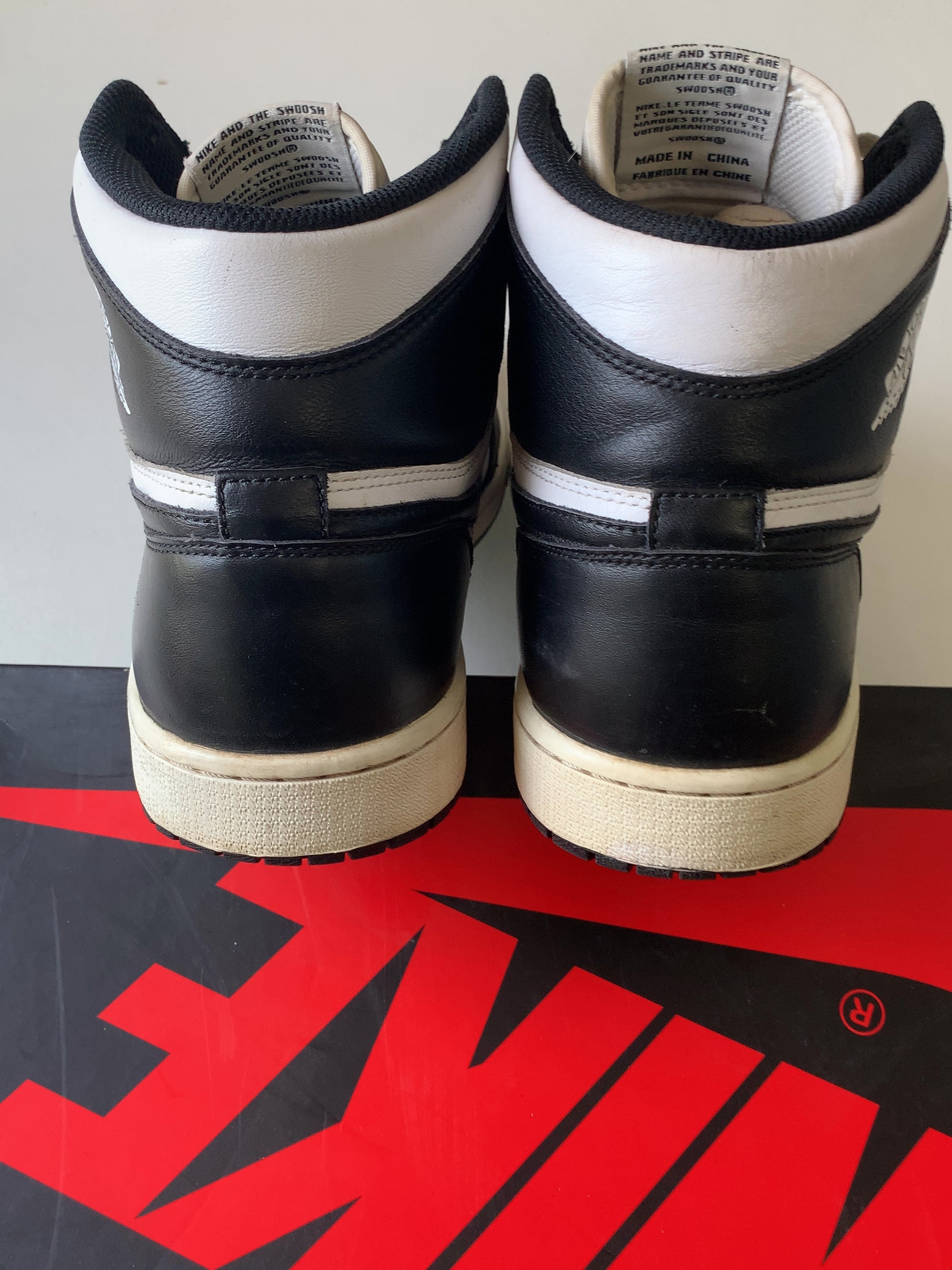 Jordan 1 Retro Black White (2014) (USED) — Drive 19kWWN4kas_C7cZl73g_SS-tV2zPKu6Ly — photo 5