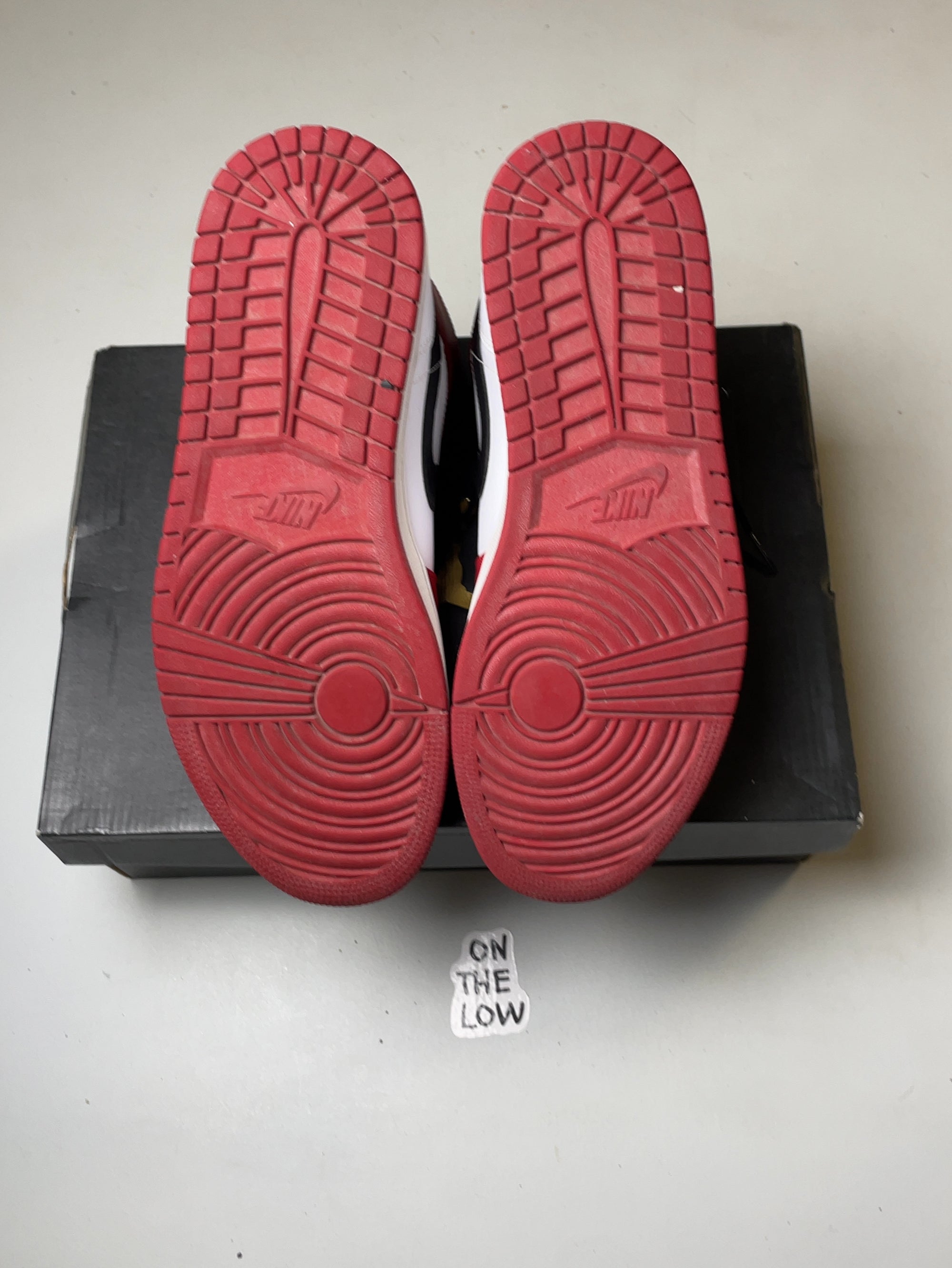 Jordan 1 Mid Chicago (2020) (USED)