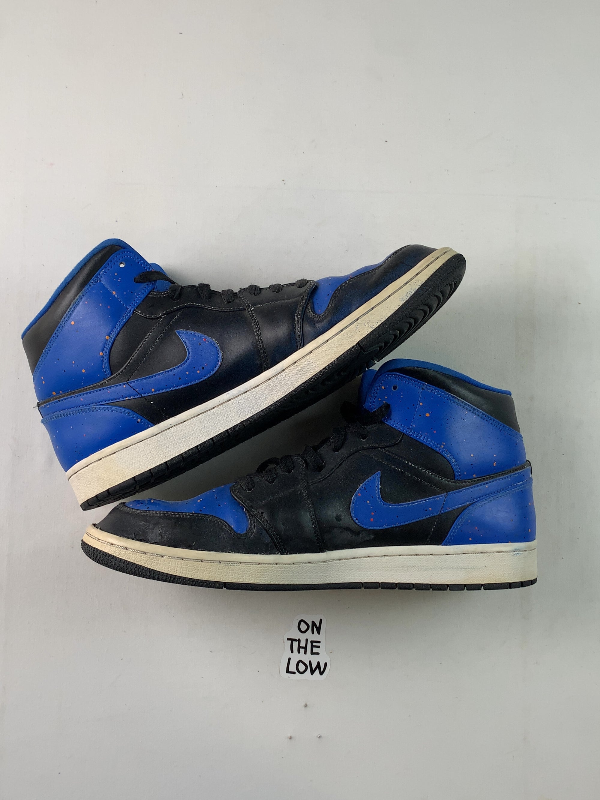 Jordan 1 Mid Royal Paint Splatter (USED) — Drive 1EsGsVZTBp6r7woZGaNrwHgJdmXC1O2ui — photo 2