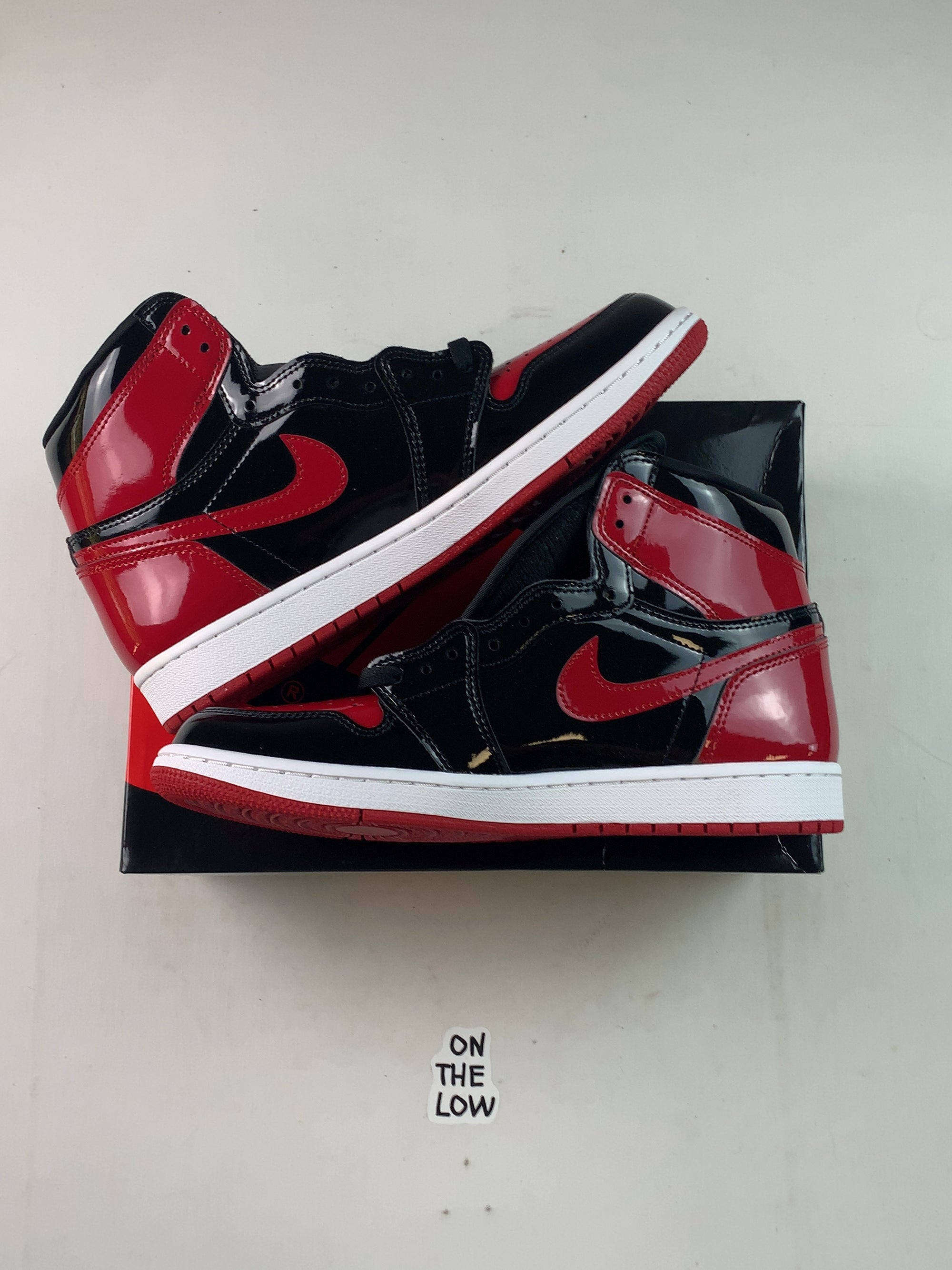 Jordan 1 Retro High OG Patent Bred — Drive 1z7RKU6bH5wki_zLFg_ucdmCx1PMIv87L — photo 2