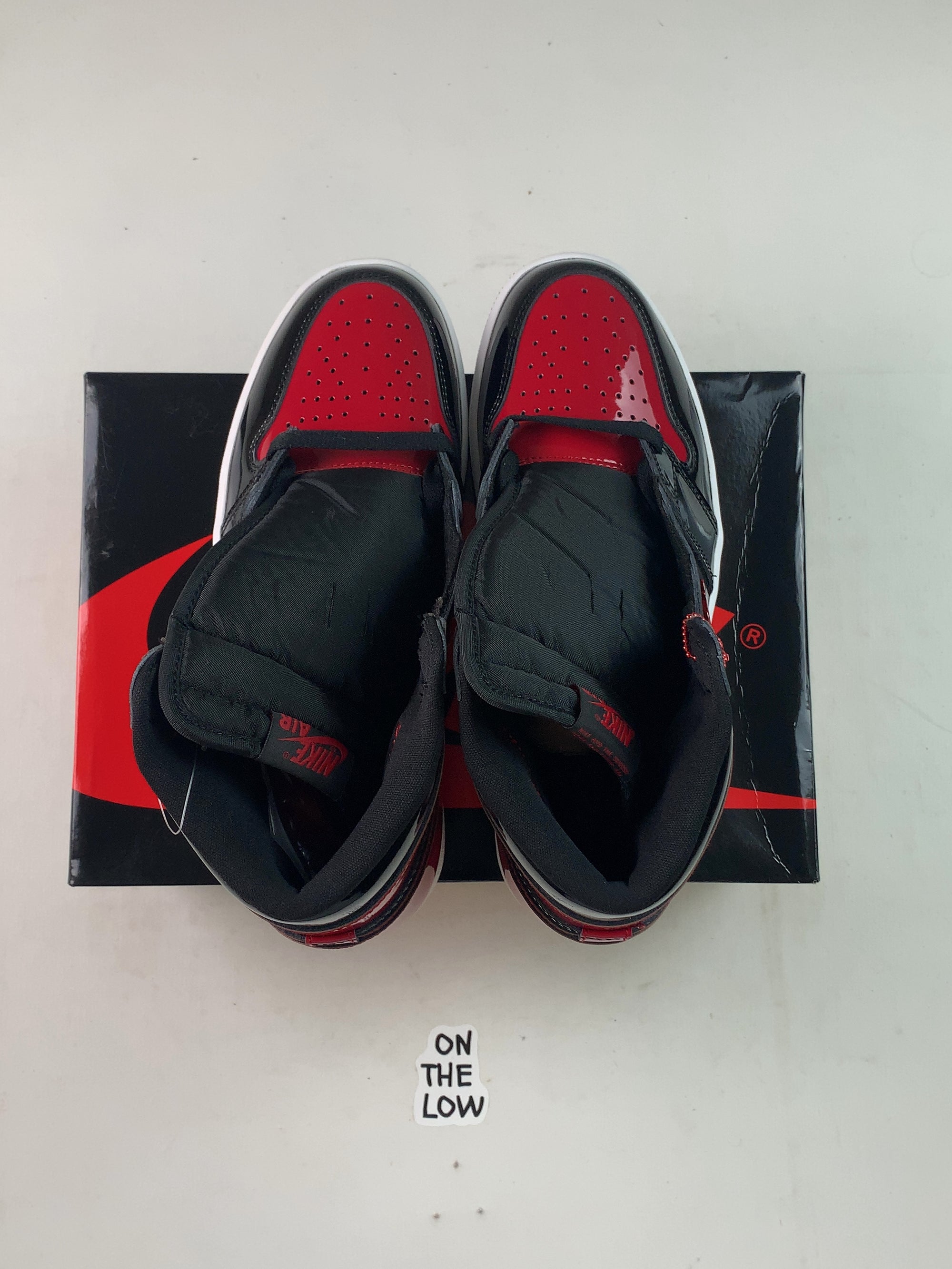 Jordan 1 Retro High OG Patent Bred — Drive 1QJbdQKoX0ycJTKPNulNC2UcyCZwa5jLF — photo 4