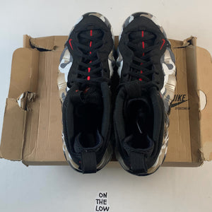 Nike Air Foamposite One Fighter Jet (USED) — Drive 11ggF_yHTQpsYgNsw1nxdzDo3Ly6_8xyw — photo 4