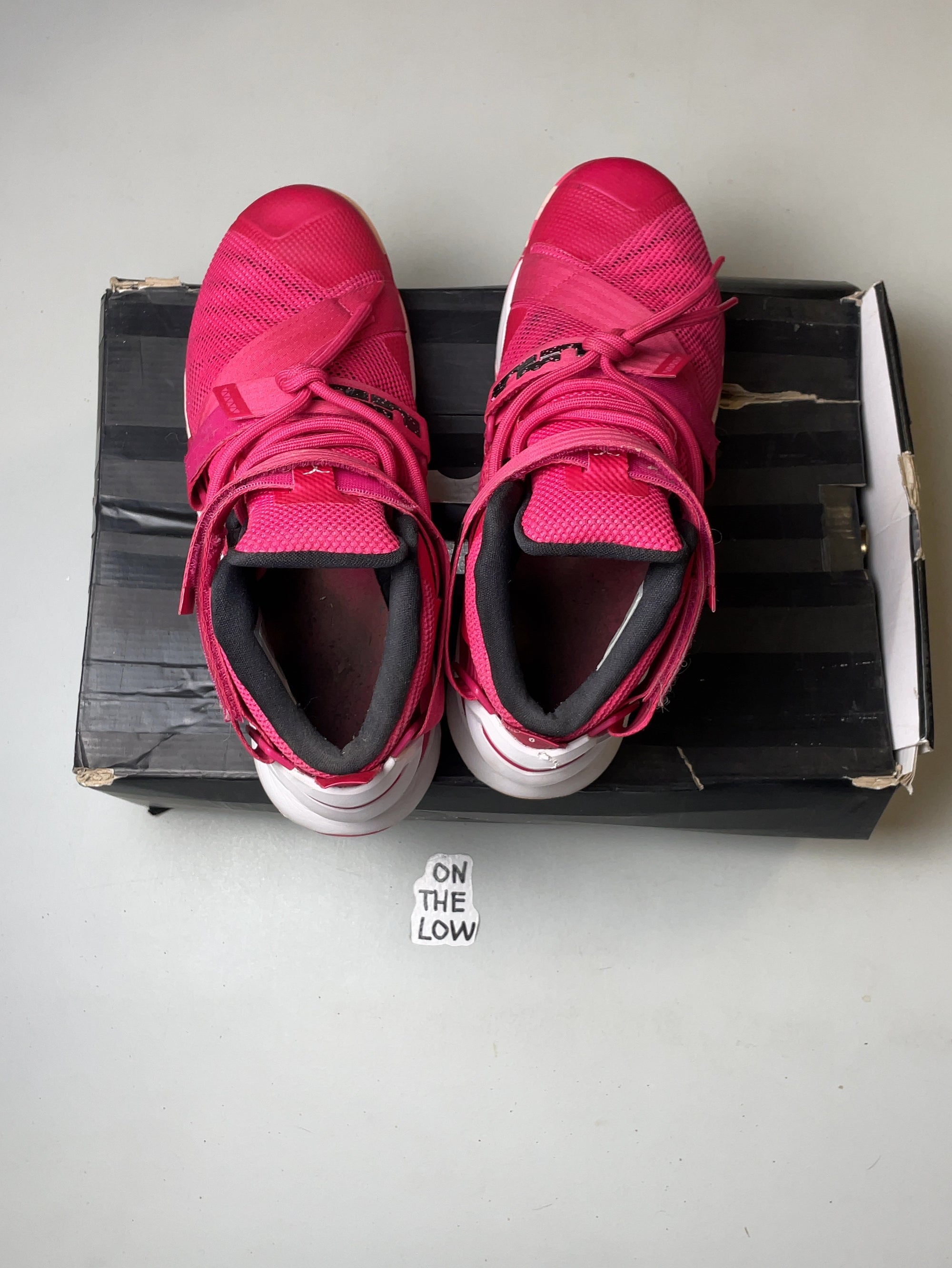 Nike LeBron Zoom Soldier 9 Think Pink (USED)