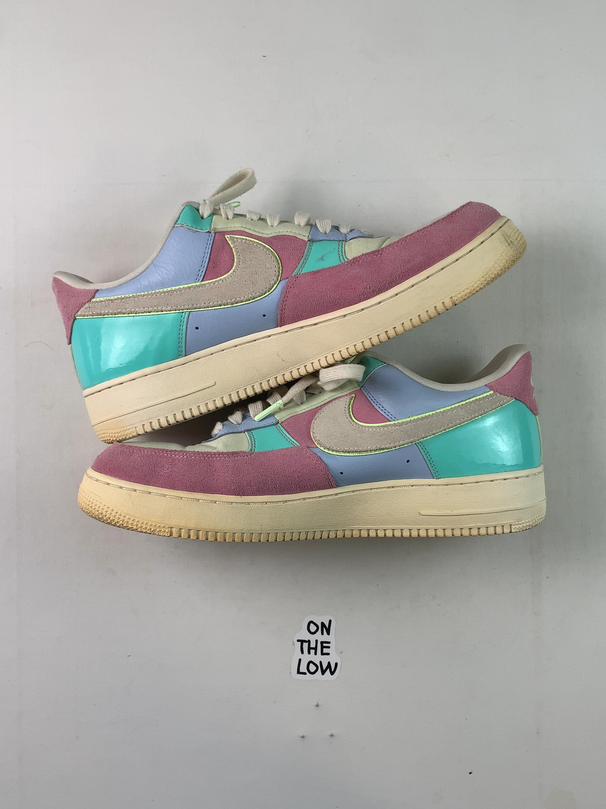 Nike Air Force 1 Low Easter (2018) (USED) — Drive 1xK9iV7OCrAPOrhybb9Jascp8zZt3B4VP — photo 2