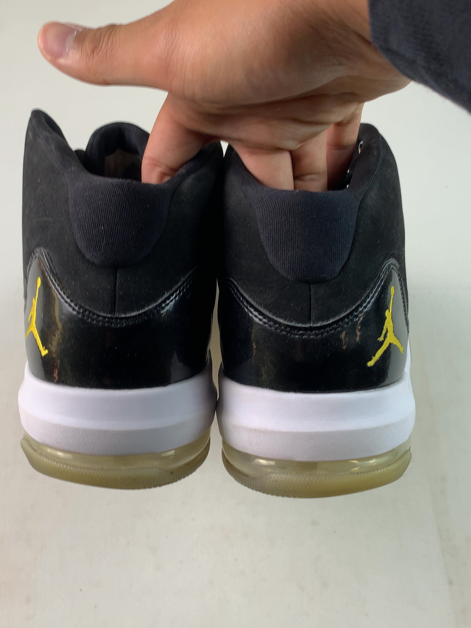 Jordan Max Aura Black Gold (USED) — Drive 1t69i3sywzks_ggbbbH0LP0TCurcFx6Yh — photo 5