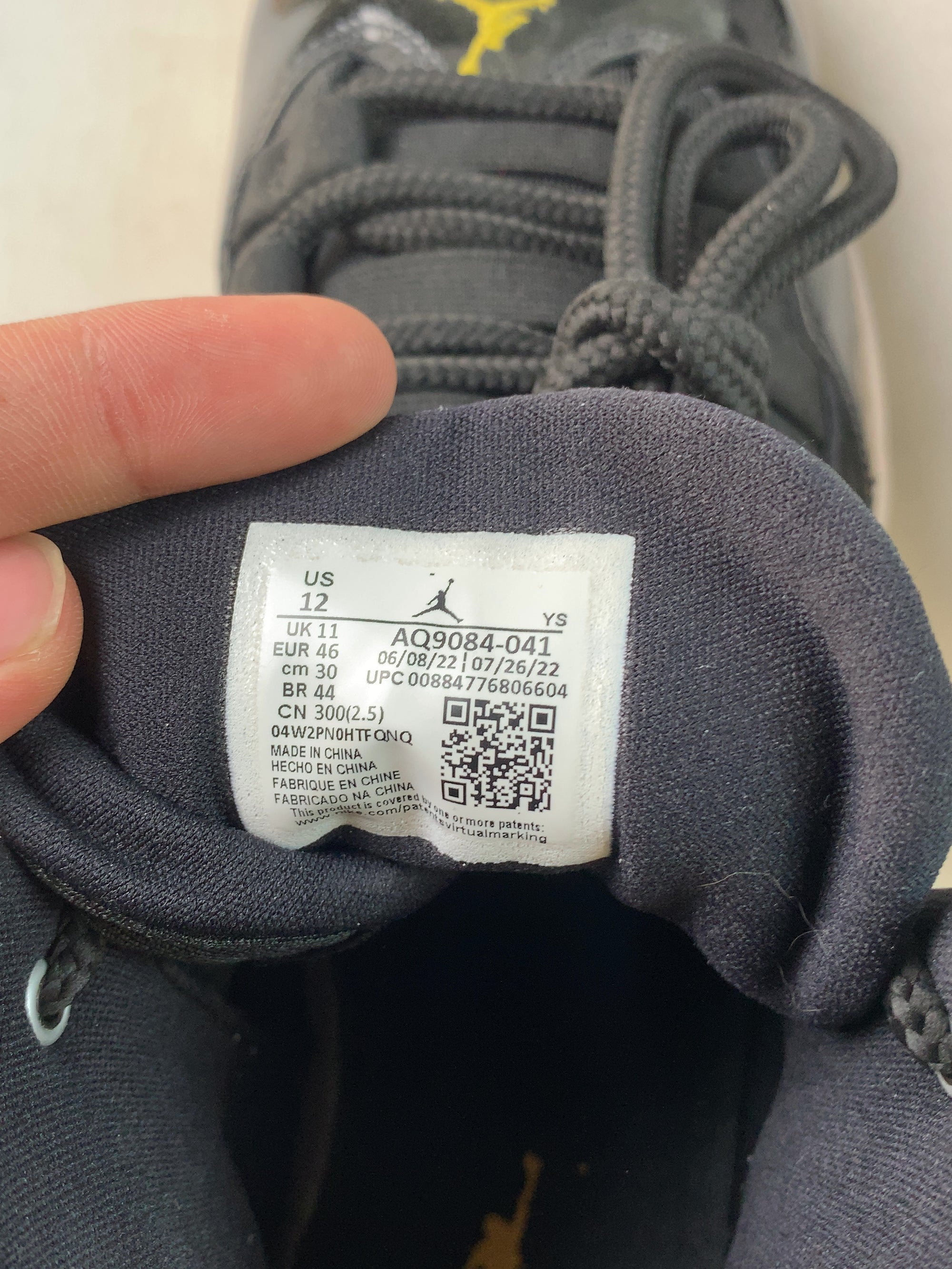 Jordan Max Aura Black Gold (USED) — Drive 1VWE8oPb0o6YbhOIs3BwOpJJNhV4Htbqu — photo 7