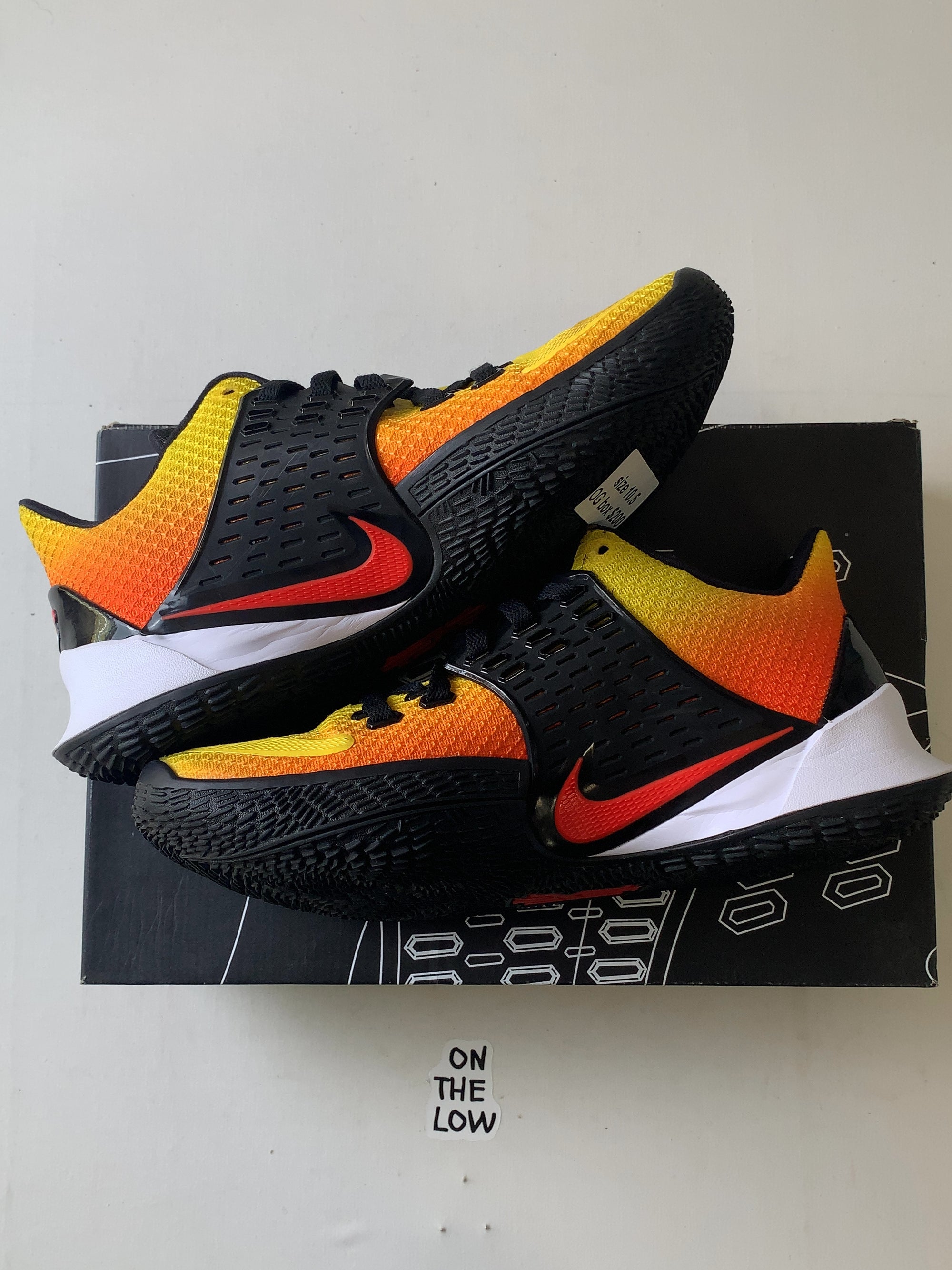 Nike Kyrie Low 2 Sunset — Drive 1W-46lhuV0BeJQ4sk2bxMl-HHVX6PhRML — photo 2