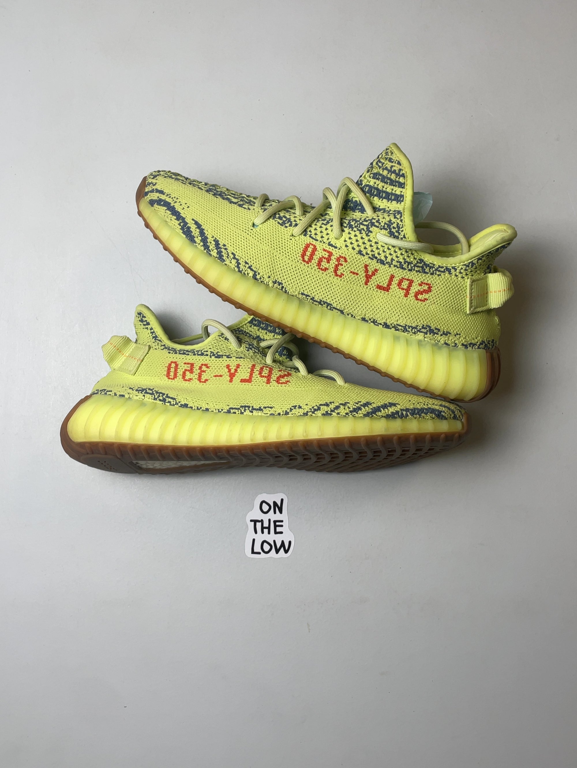 adidas Yeezy Boost 350 V2 Semi Frozen Yellow (USED)
