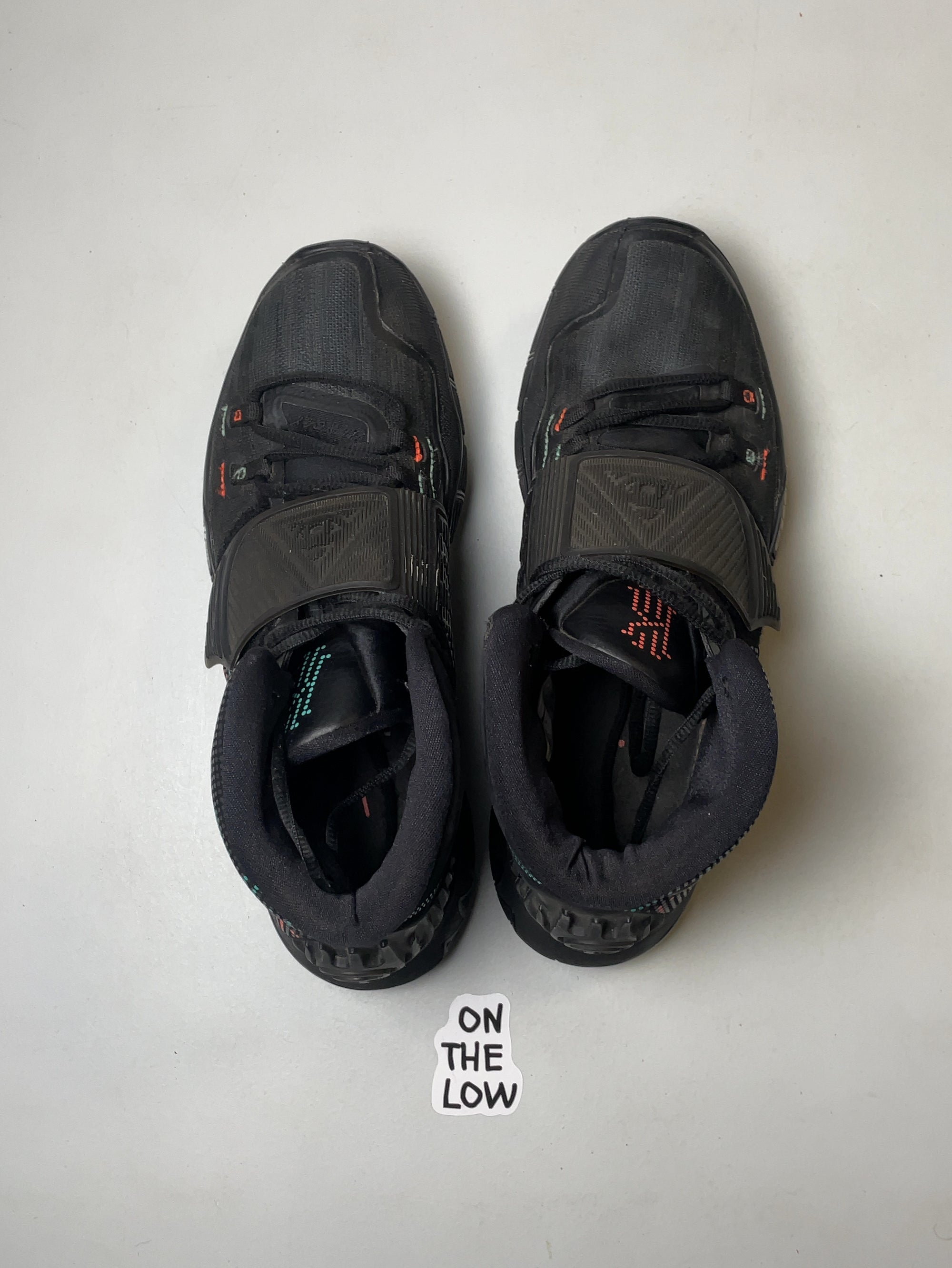Nike Kyrie 6 Shot Clock (USED)