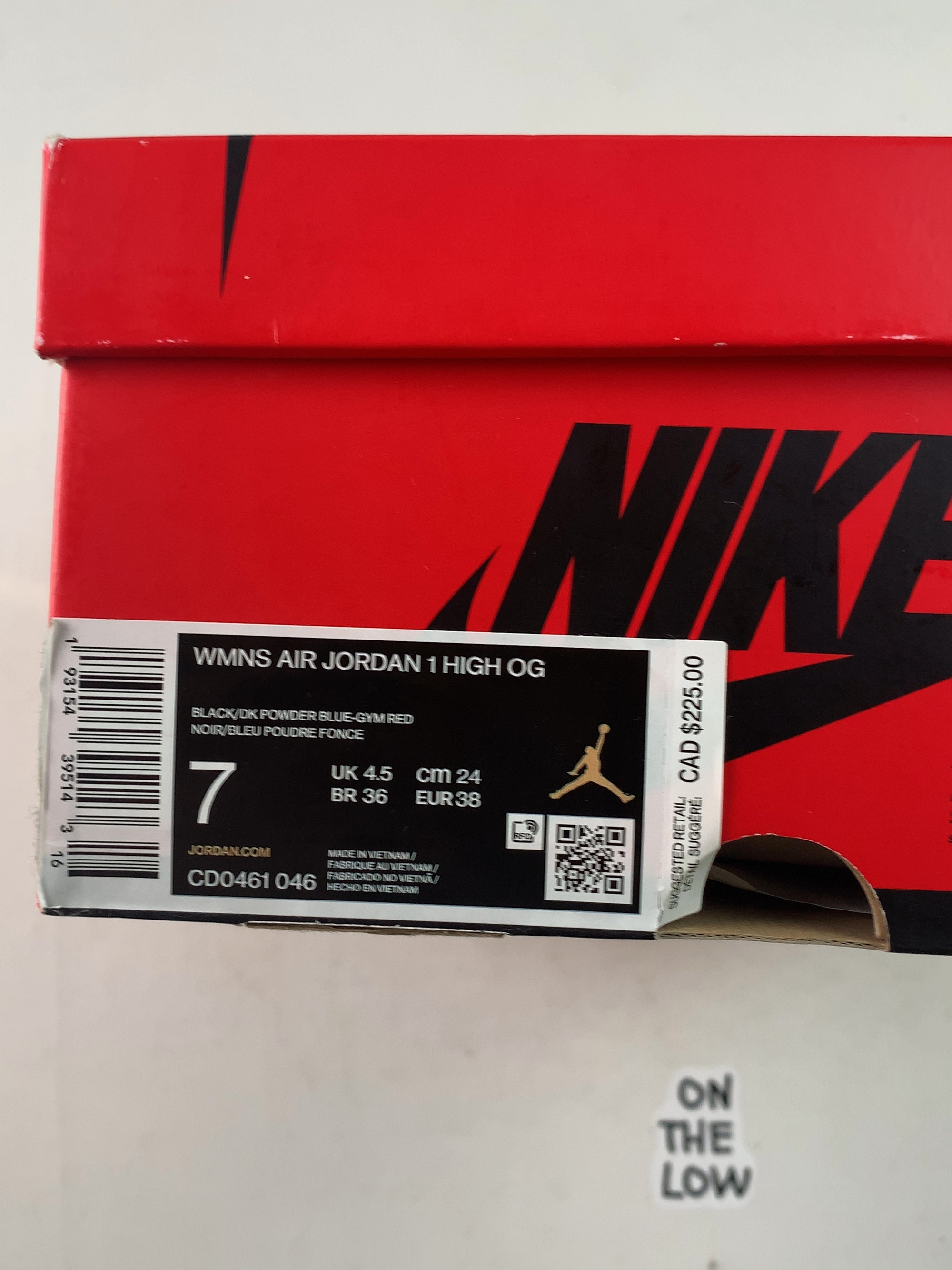 Jordan 1 Retro High NC to Chi (Women's) (USED) — Drive 13u2AhOkfBvulBUlA0NuLcz_zuZ-Gqzkh — photo 7