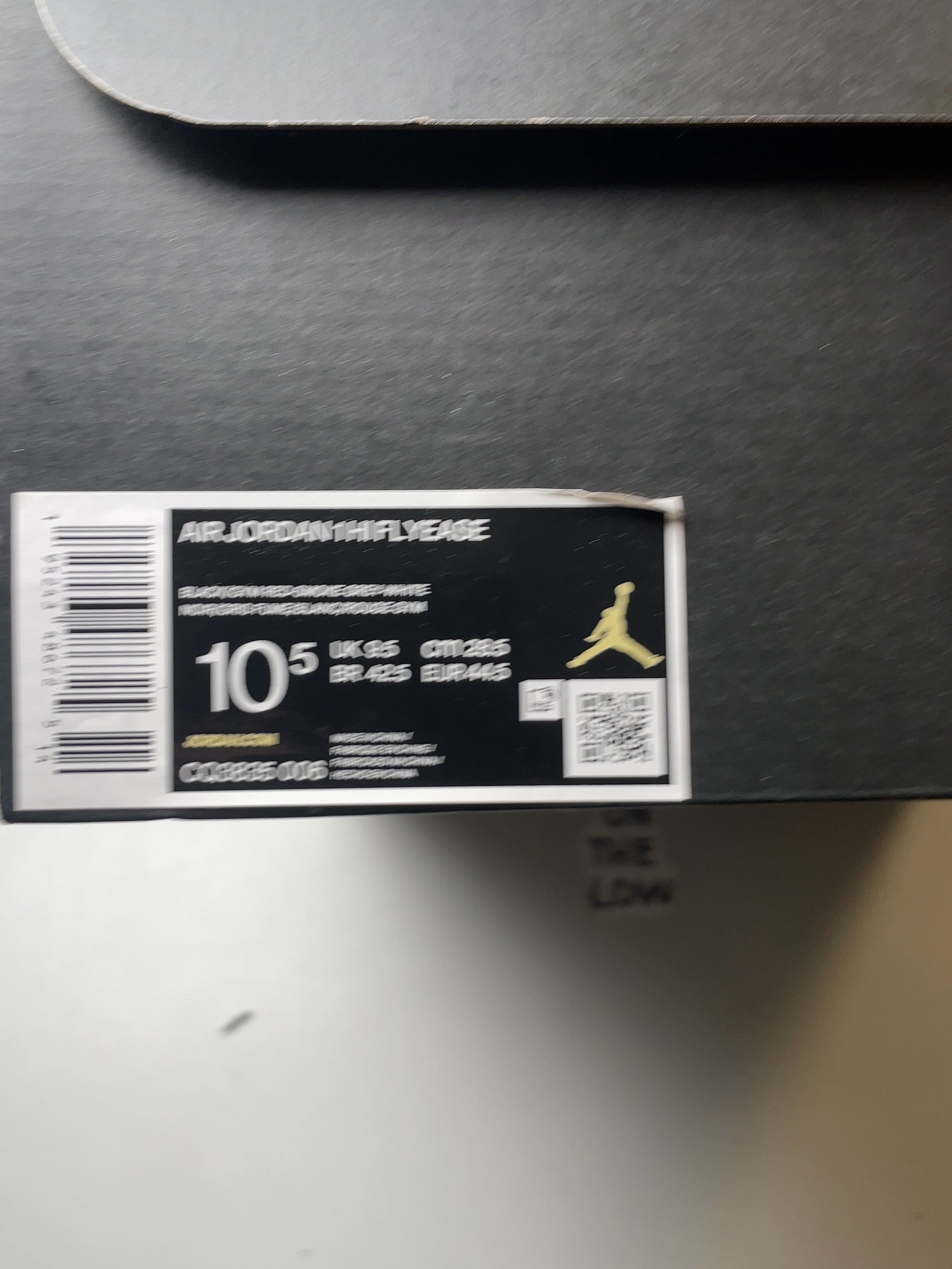 Air Jordan 1 High FlyEase Black Gym Red Smoke Grey