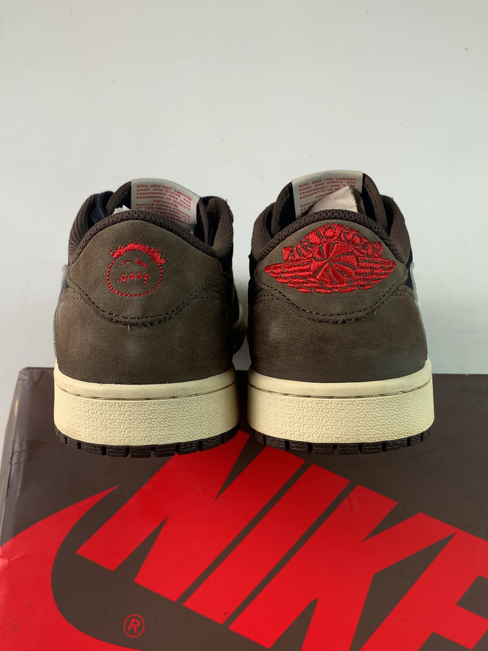 Jordan 1 Retro Low OG SP Travis Scott Mocha — Drive 1x3xteJp3uHukLgG1ZGj7j9tpu_KoBVcI — photo 5