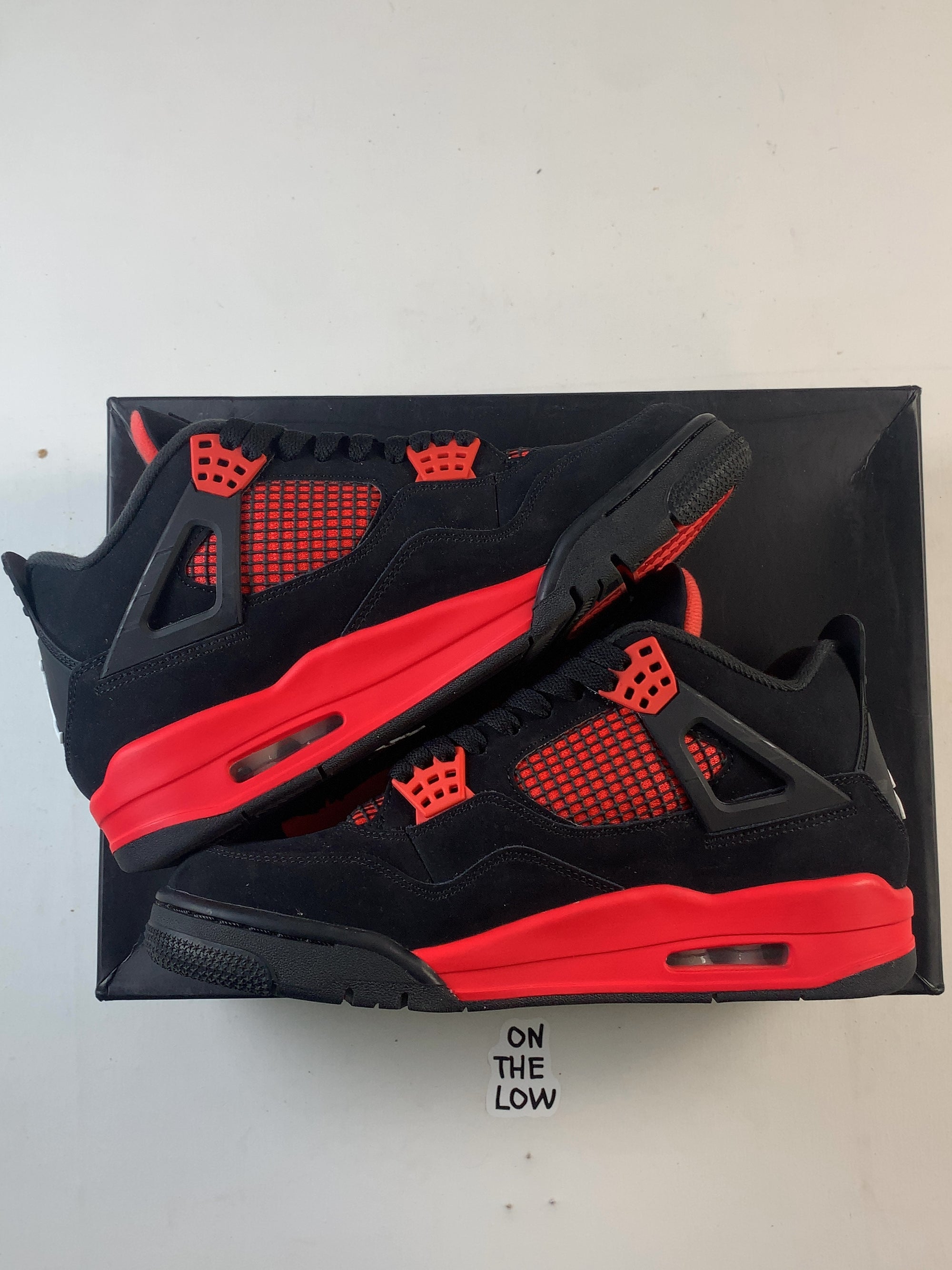 Jordan 4 Retro Red Thunder (USED) — Drive 1LrF2EepZPIAMp9SiJGGlauWZP4D4kHxf — photo 2