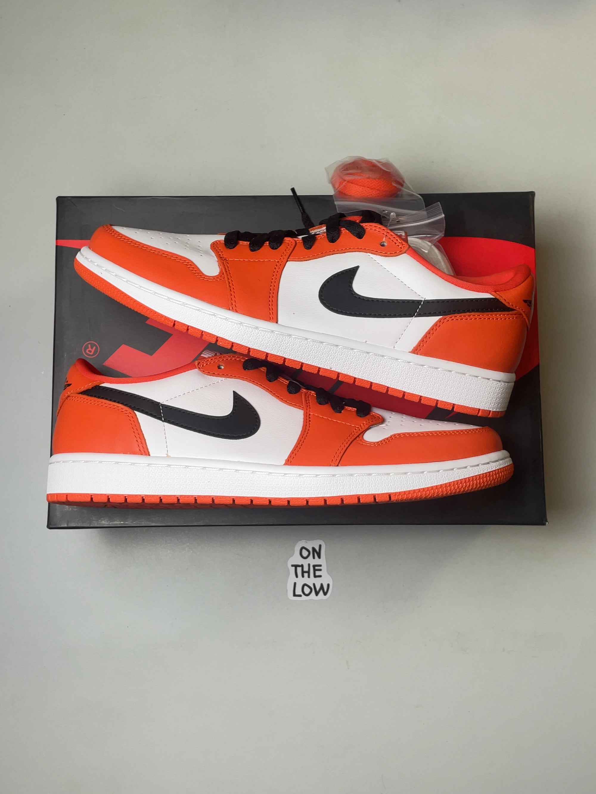 Jordan 1 Retro Low OG Starfish