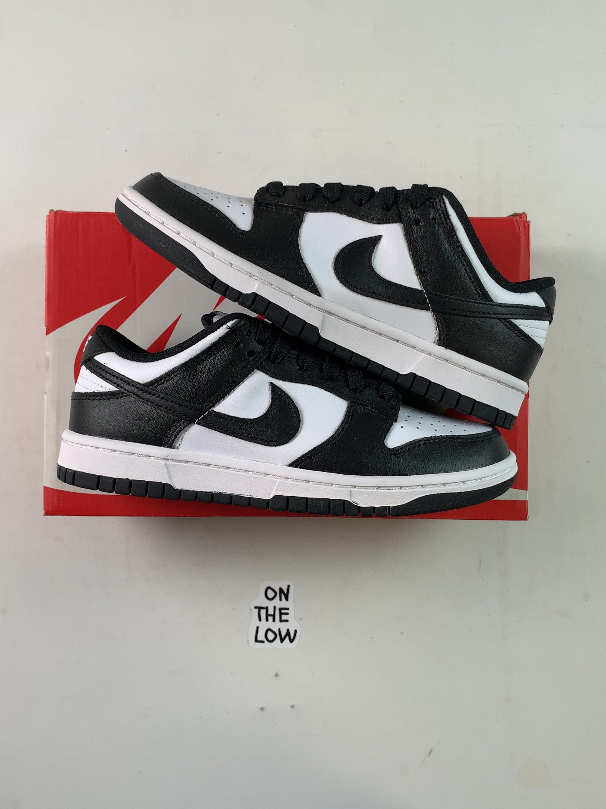 Nike Dunk Low Retro White Black Panda (Women's) — Drive 1ZecmGE4UKe1xCanZIs4mZLmJkIfOSpFk — photo 1