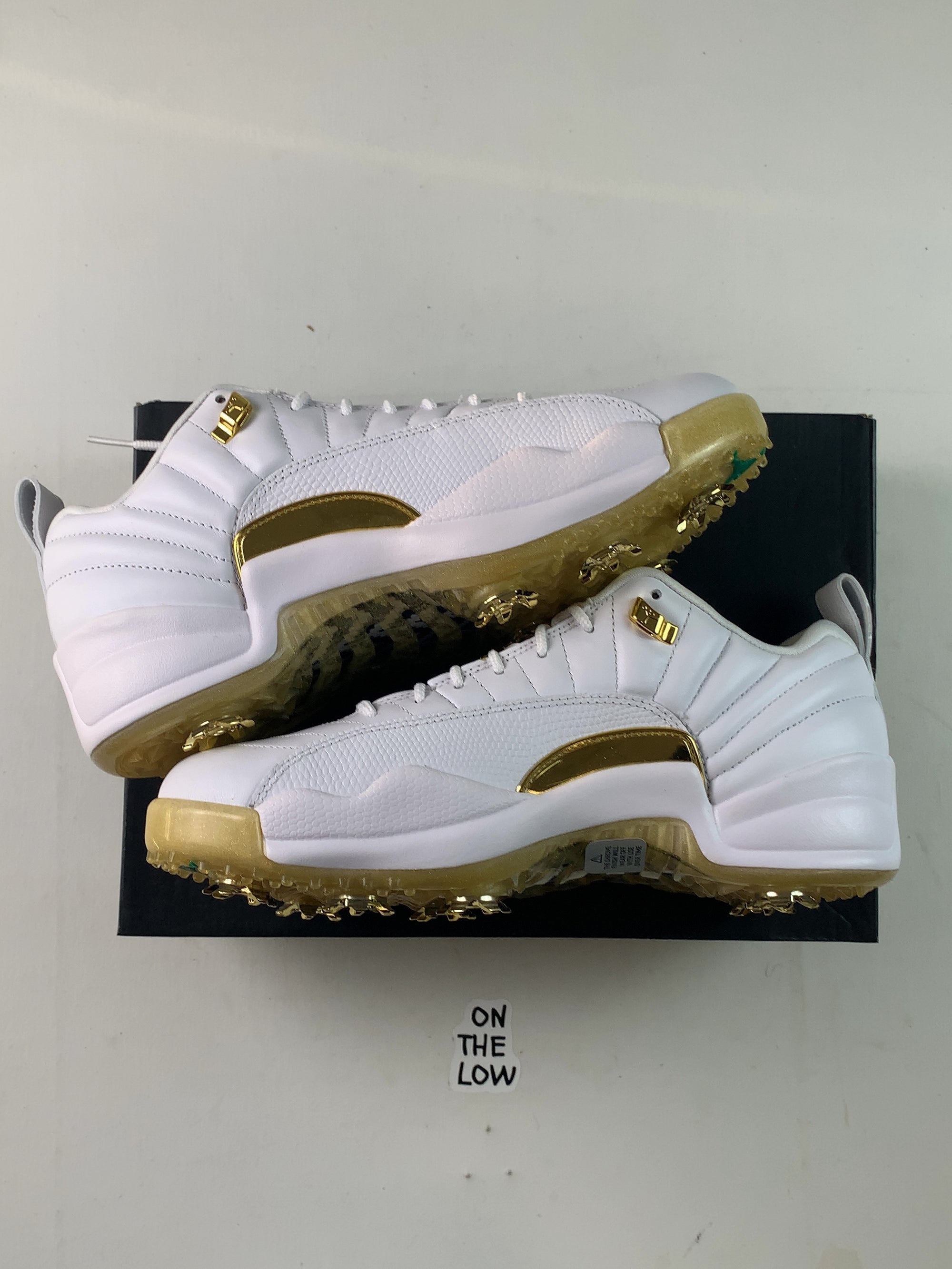 Jordan 12 Golf Metallic Gold — Drive 1byK2Xqa3tf2lNpuZG8ofvVnx7Alwc1Yn — photo 2