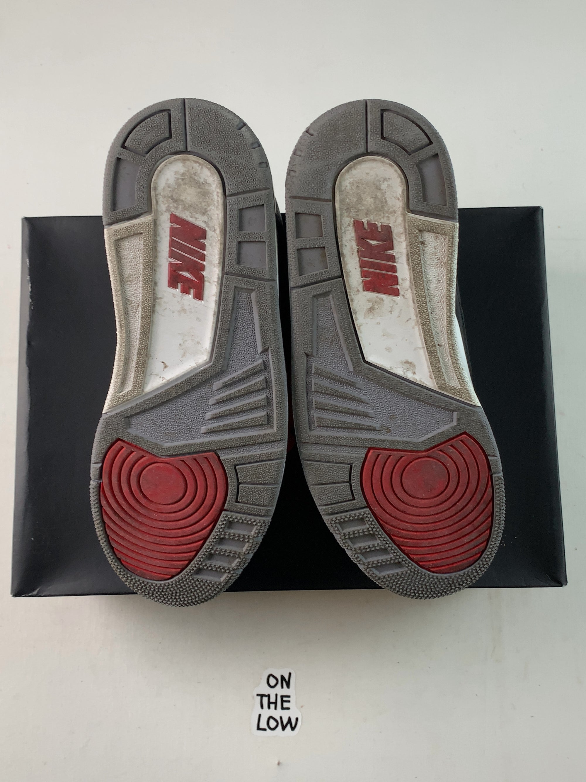 Jordan 3 Retro OG Black Cement (2024) (USED) — Drive 1-v6T8cKrDif5OkSEngmGJN34hn1zK9JS — photo 6