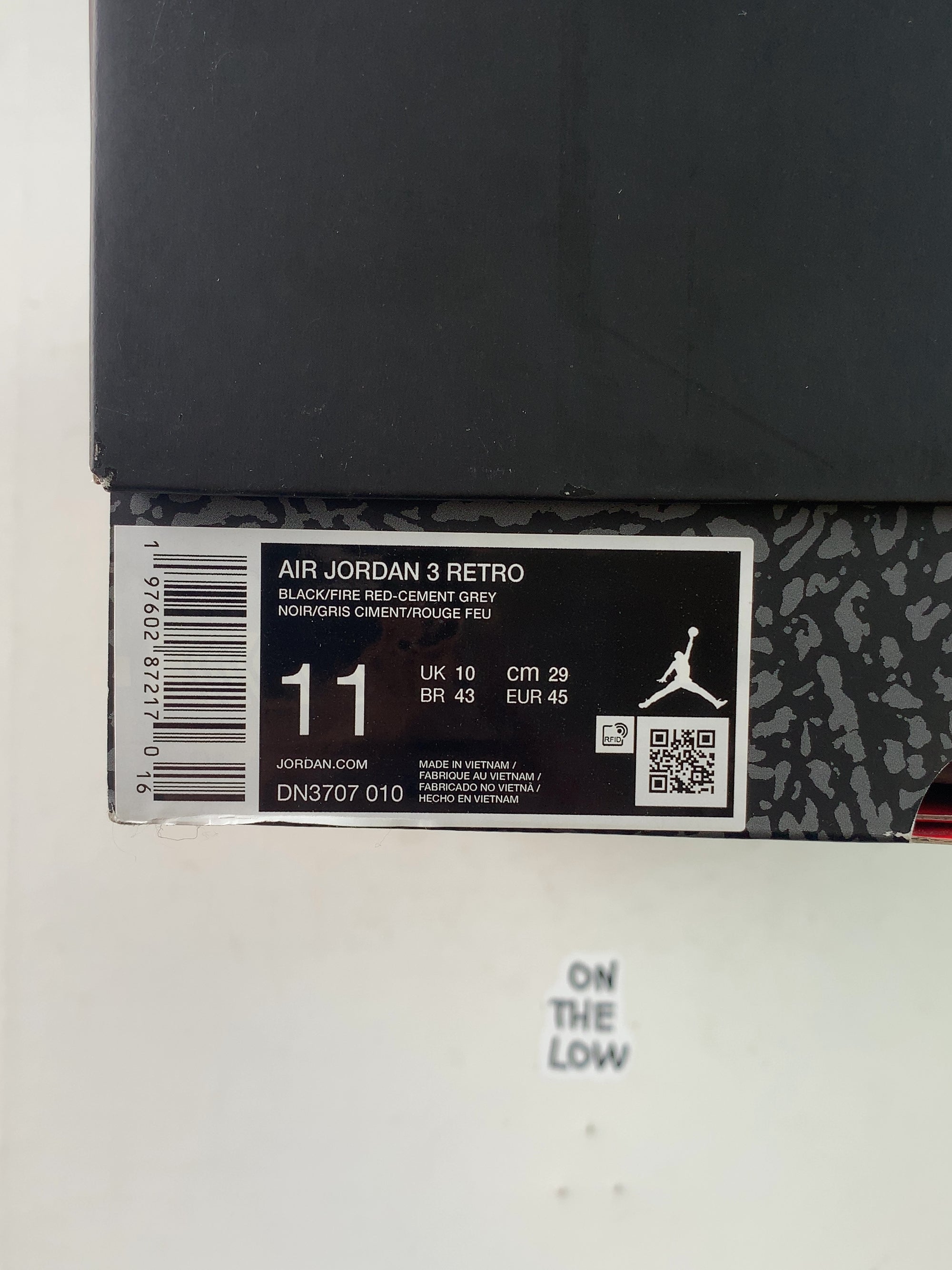 Jordan 3 Retro OG Black Cement (2024) — Drive 1CtcpKZk8hw05cd0Nn_P1pCEzWfgRSseE — photo 7