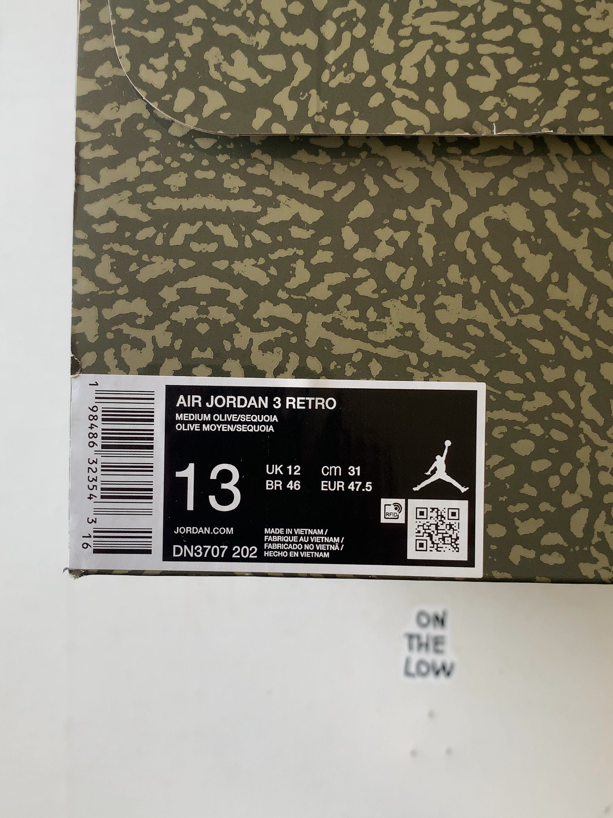 Jordan 3 Retro Family Affair — Drive 1te5oTUIFTY43Z2QXFdGwB82tKKx5FgvP — photo 7