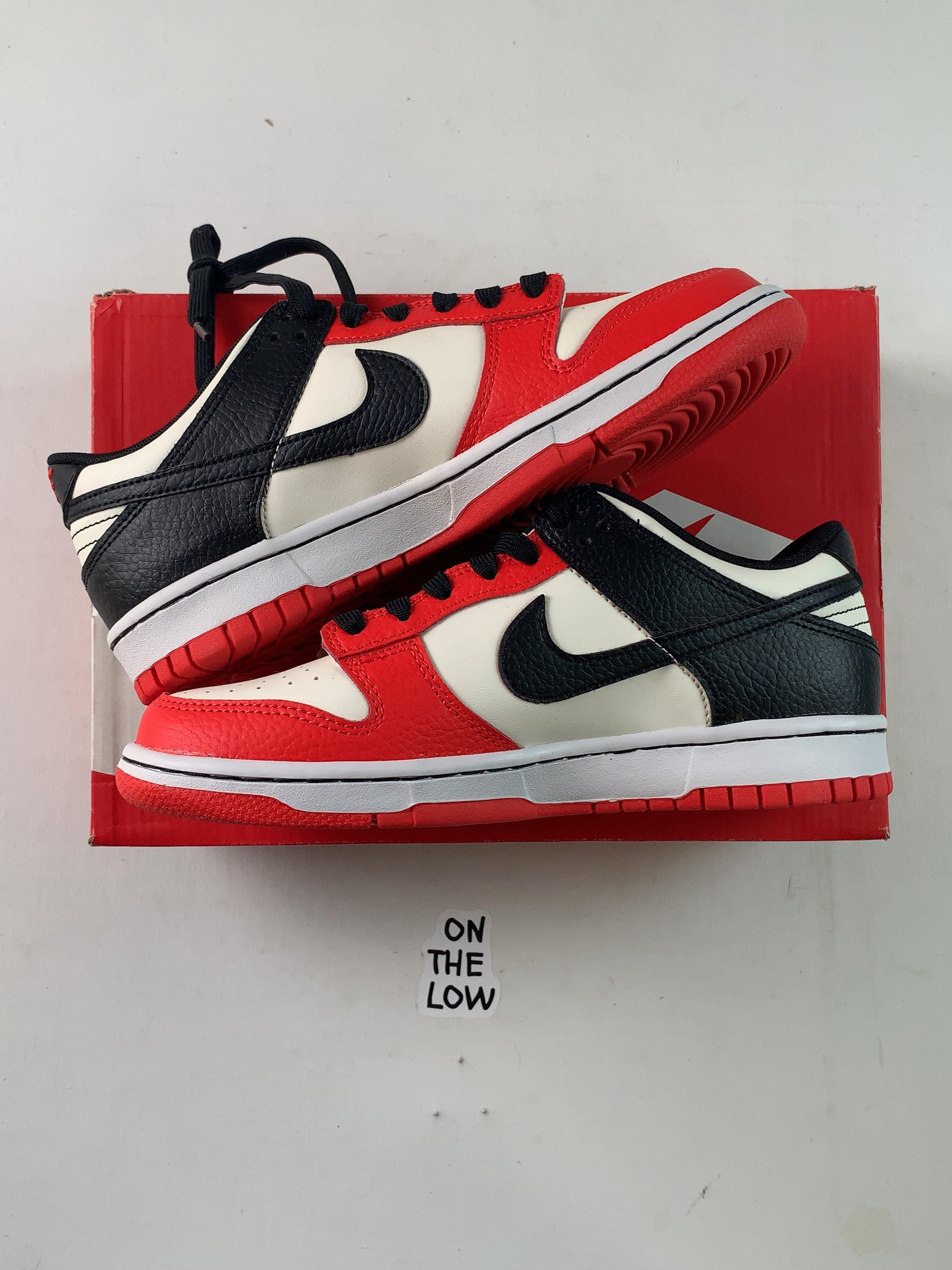 Nike Dunk Low EMB NBA 75th Anniversary Chicago (GS) — Drive 1Yv5APvr3Clgsixs4cr6ArRqIrwXb4U7G — photo 2