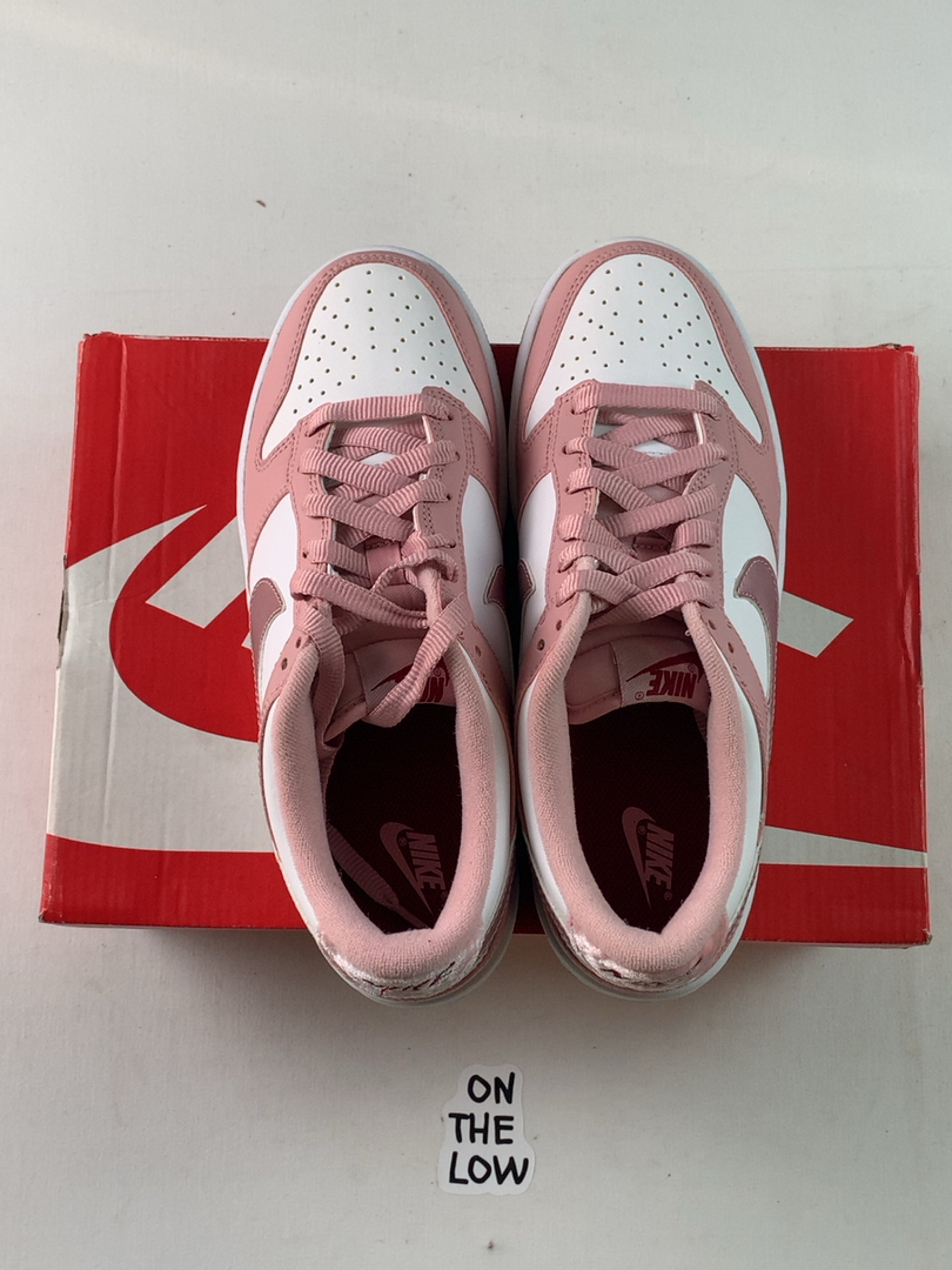 Nike Dunk Low Pink Velvet (GS) — Drive 1dvQ1hdL4AanGEIiATkuTC5S3MNNc-g8i — photo 4