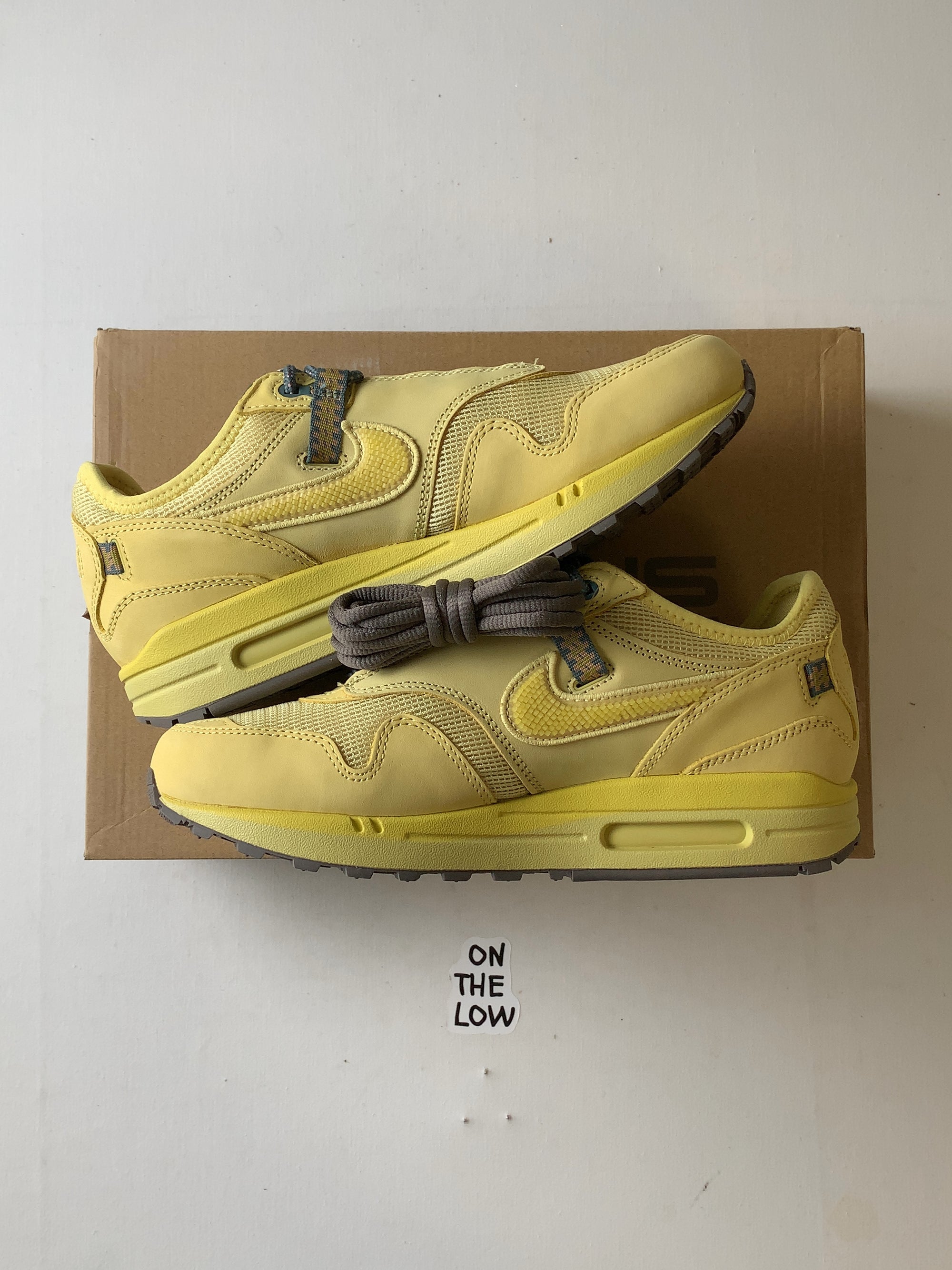Nike Air Max 1 Travis Scott Cactus Jack Saturn Gold — Drive 16B_9Ma8DagfzgZTanWfsW9YRC8nMqcab — photo 2