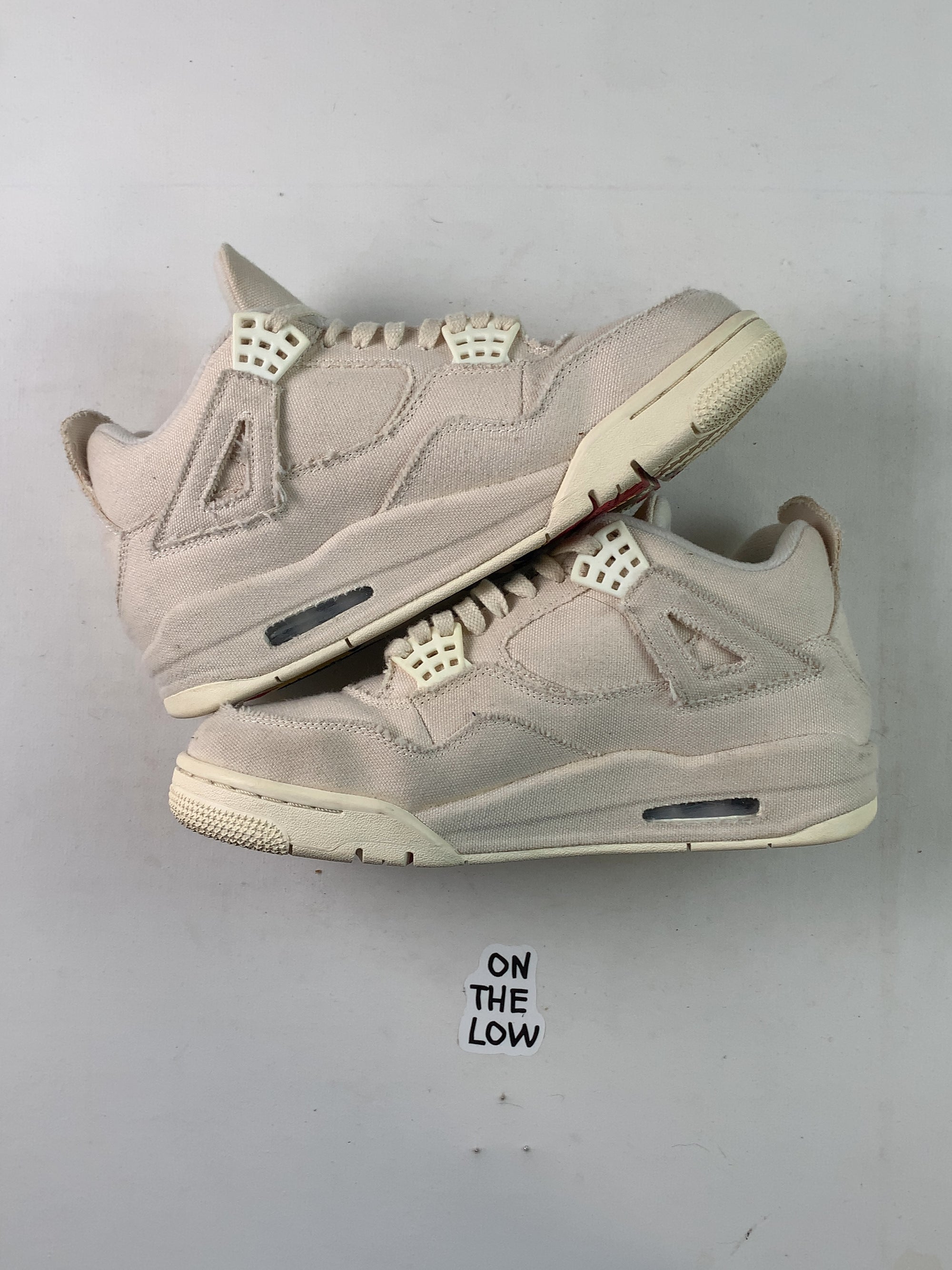 Jordan 4 Retro Blank Canvas (Women's) (USED) — Drive 1tCpE4b9NpER2bxgzFp2QyWjZnnBDQGHz — photo 2