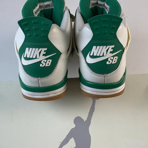 Jordan 4 Retro SB Pine Green (USED) — Drive 14pvCoQMwqCxPZHAs0HUkXGSlLWwUTPrP — photo 5