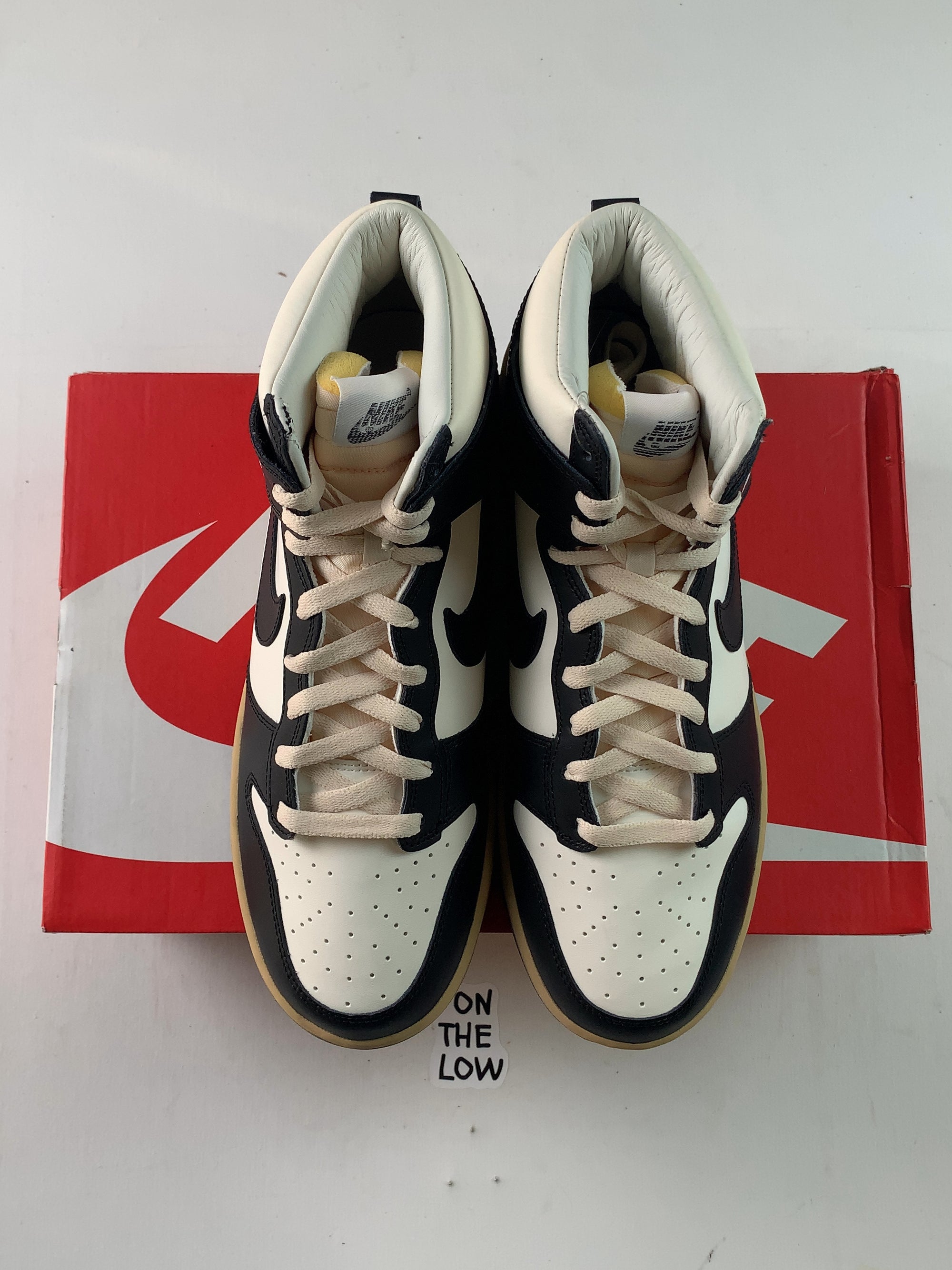 Nike Dunk High Retro Vintage Panda (Women's) — Drive 1Uy1VLoTzkm2Rwm5LiymSkEnKDfr5IiGz — photo 3