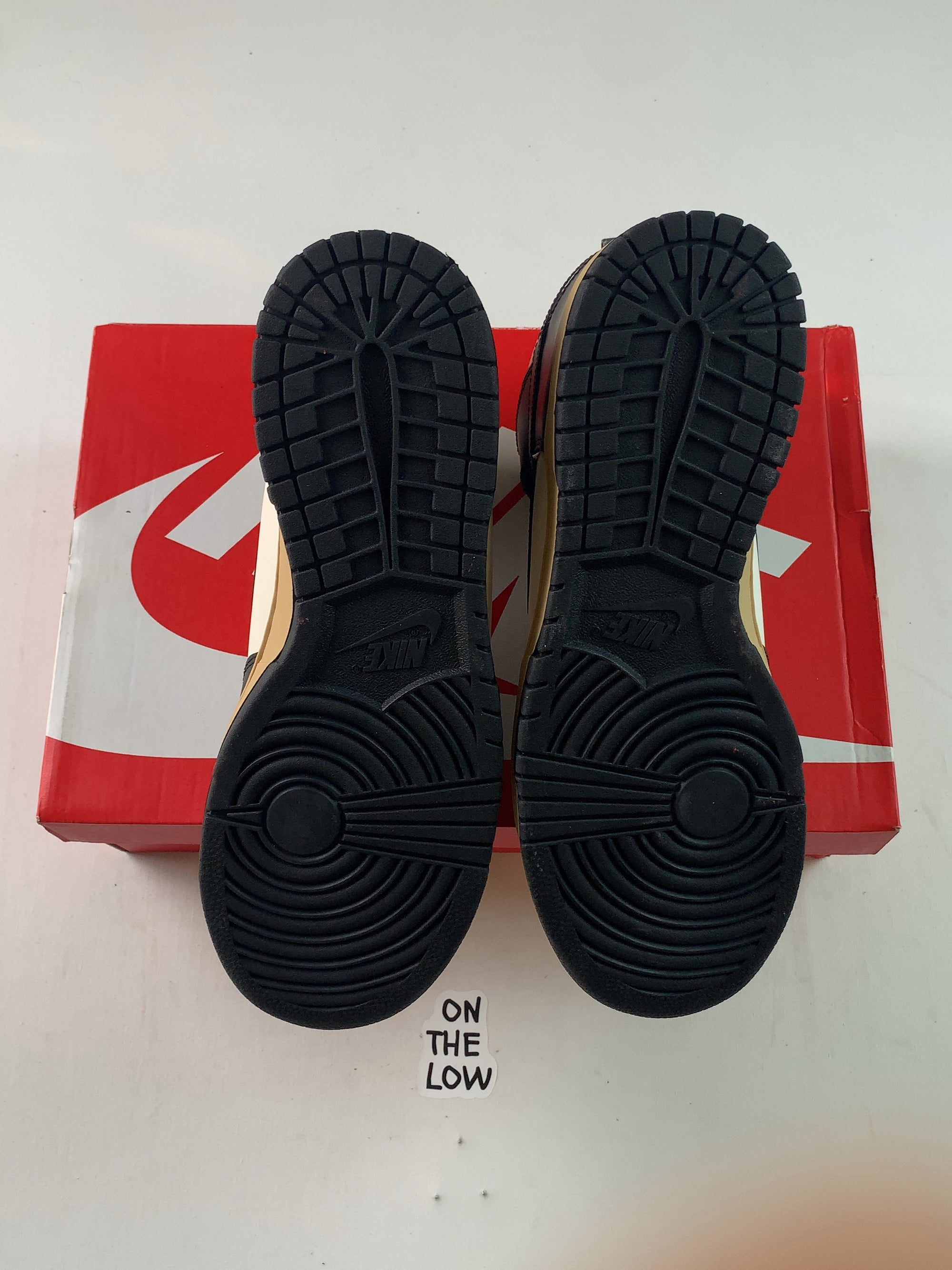 Nike Dunk High Retro Vintage Panda (Women's) — Drive 1HEqSUTw_2trY47_-45BEgfTTk-HDnapU — photo 6