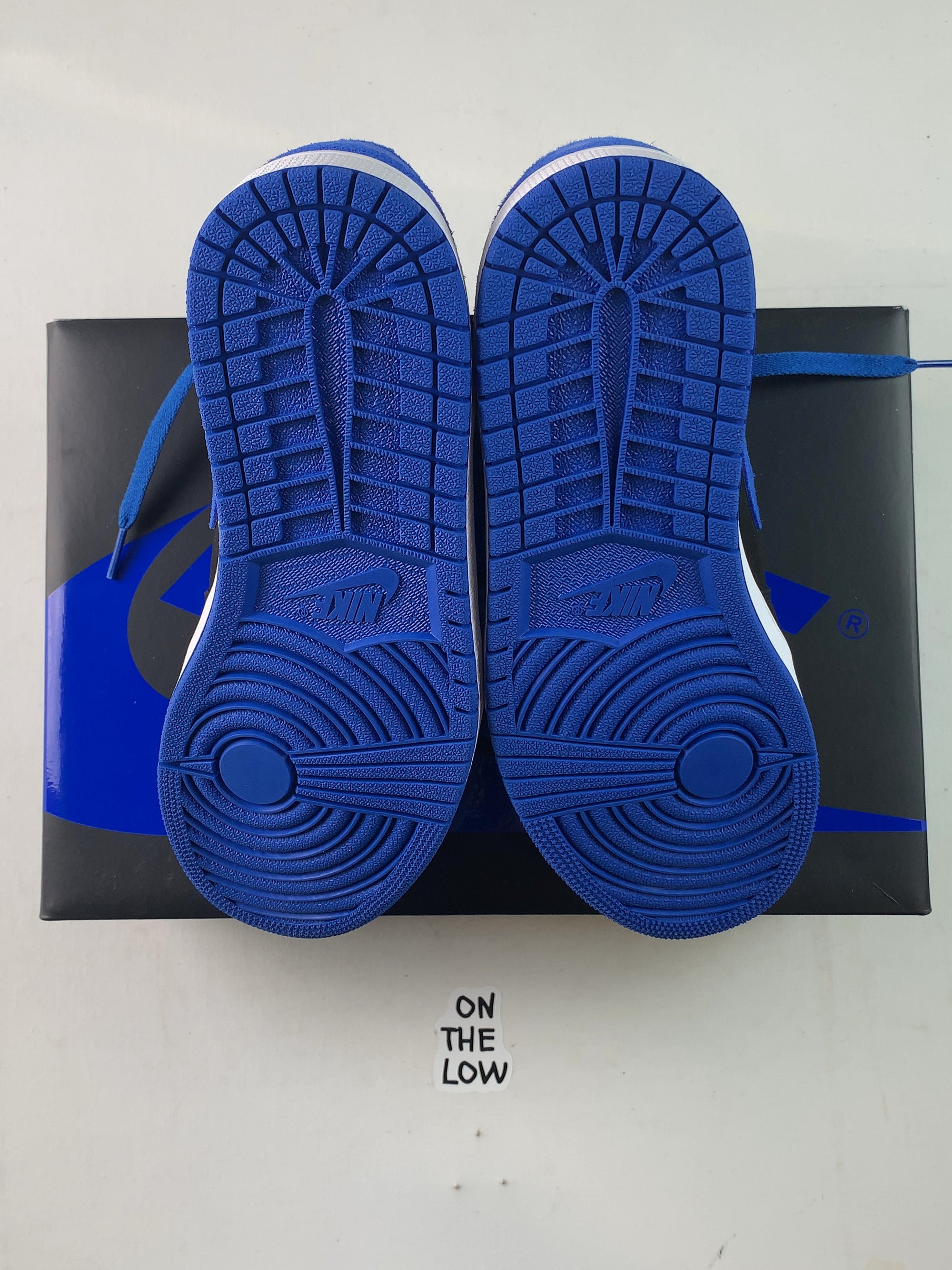 Jordan 1 Retro High OG Royal Reimagined — Drive 1MtqlBZ3TbKX4Ld4bLUOGQXCh1bIyl4lg — photo 6