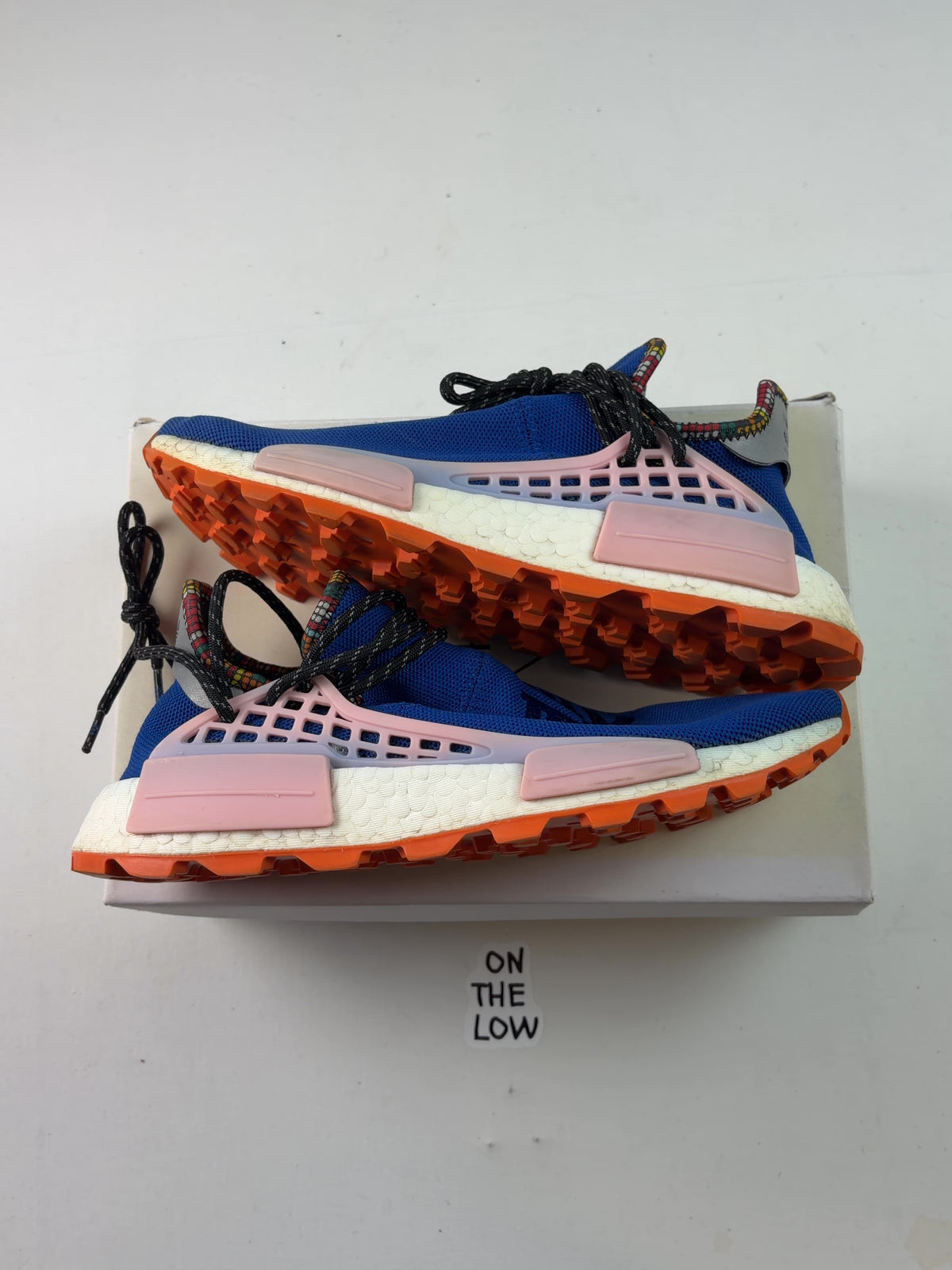adidas NMD Hu Pharrell Inspiration Pack Powder Blue (USED) — Drive 1TYT_LZLcWQ7RuZe_OVFiIayJbOqXYv_0 — photo 1