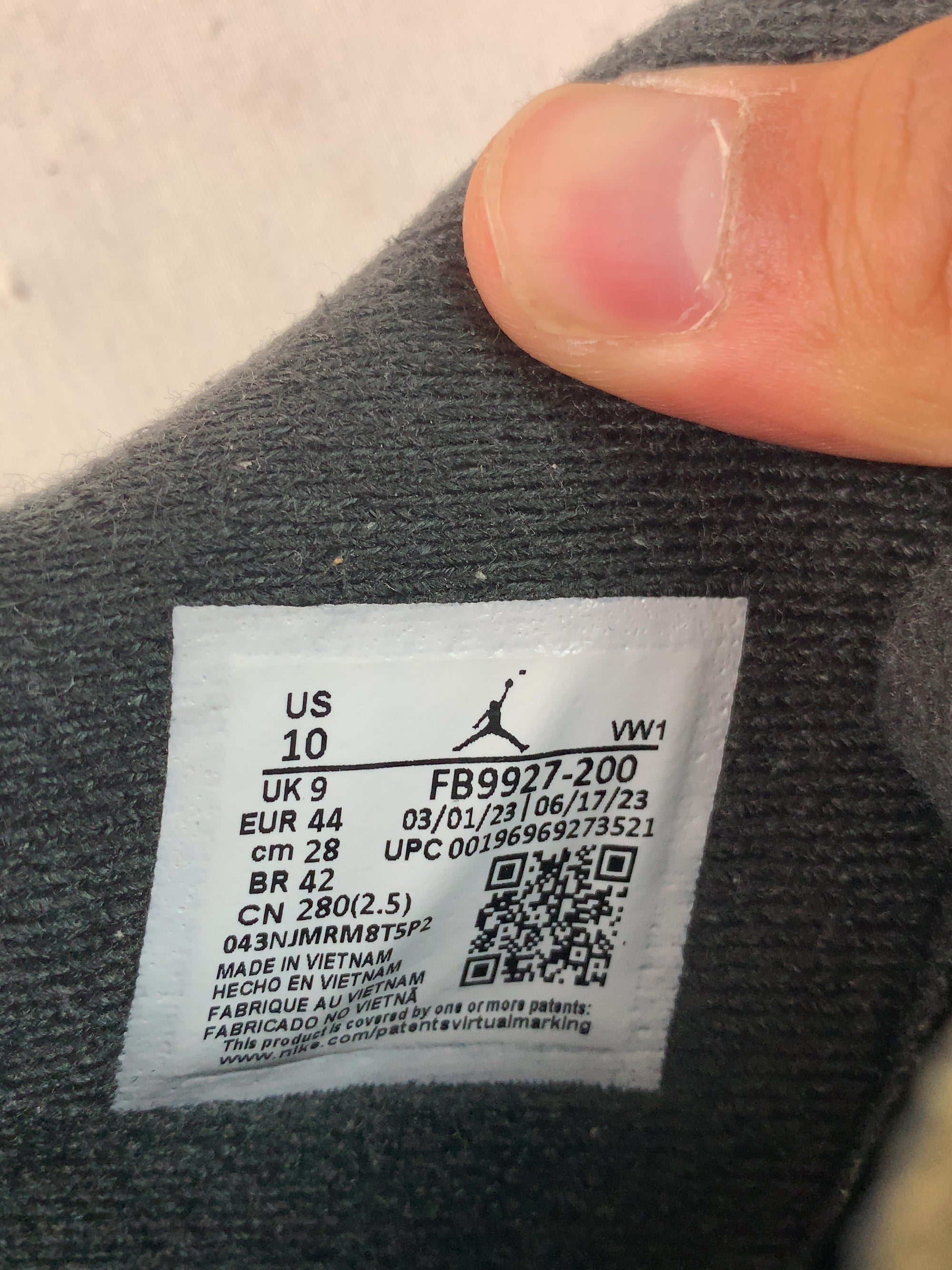 Jordan 4 Retro SE Craft Medium Olive (USED) — Drive 1v5bPZlgiaZC_KIfn5MEXlYVAotWL86K5 — photo 7
