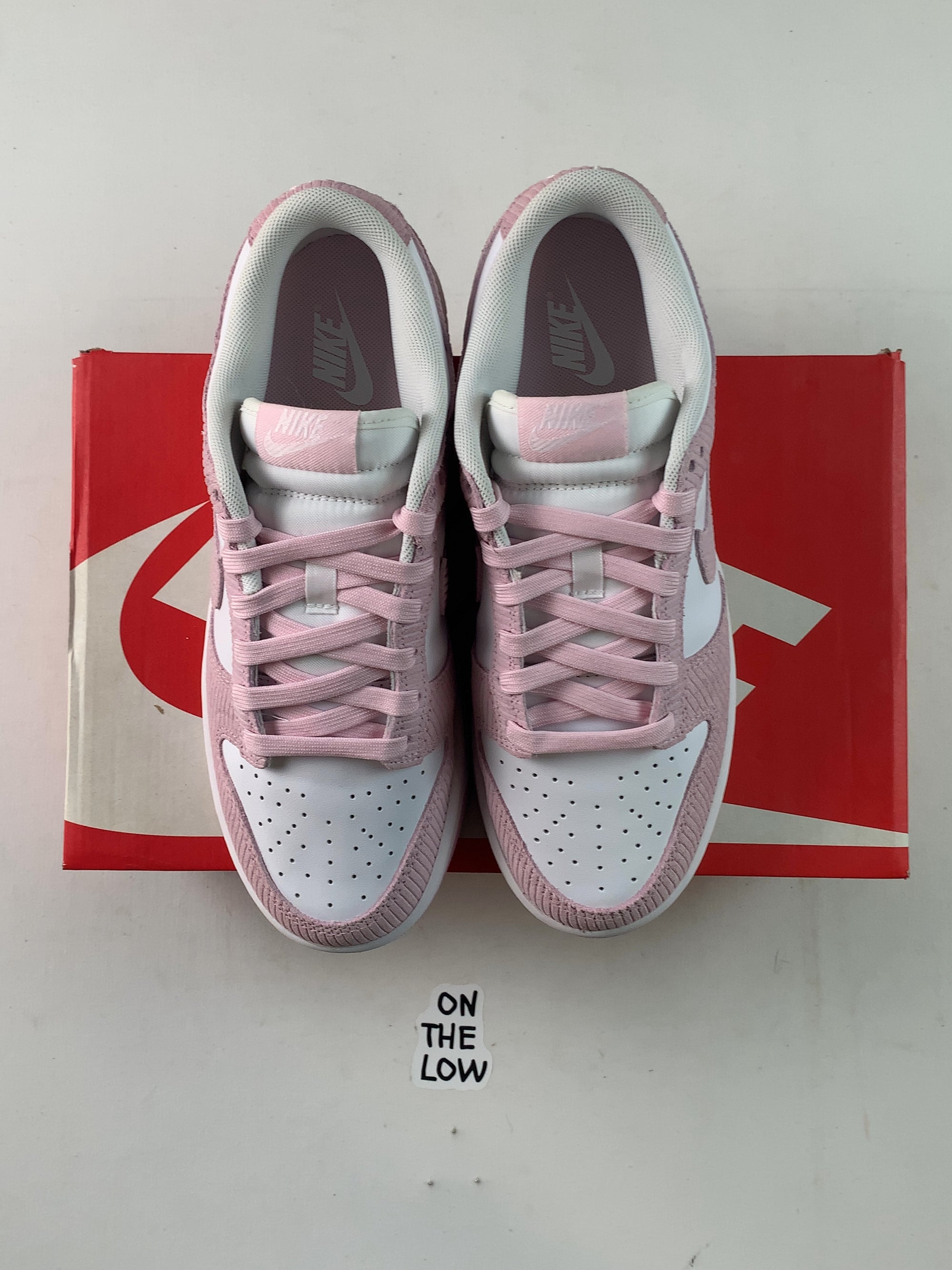 Nike Dunk Low Pink Corduroy (Women's) — Drive 1gPlyhXvNE_2fYLiwDPR4Dg7It_8k_SAK — photo 3