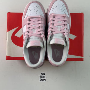 Nike Dunk Low Pink Corduroy (Women's) — Drive 18lOpR_B_-9xl6luo1mZKOwFi0S0VWd19 — photo 4