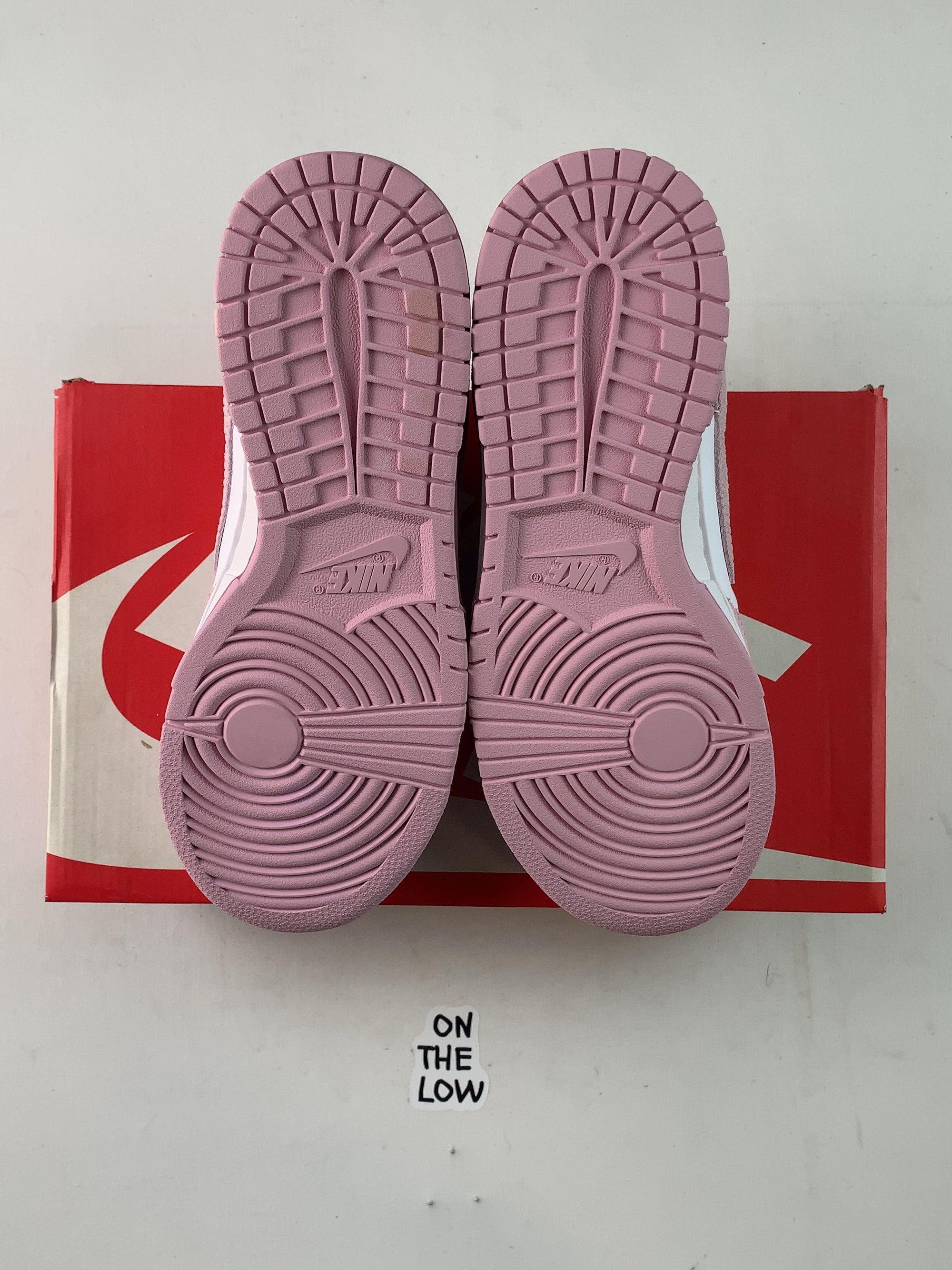 Nike Dunk Low Pink Corduroy (Women's) — Drive 1cb6rm8uxNiSRMh6Yq56eX3bVAlK5Thi3 — photo 6