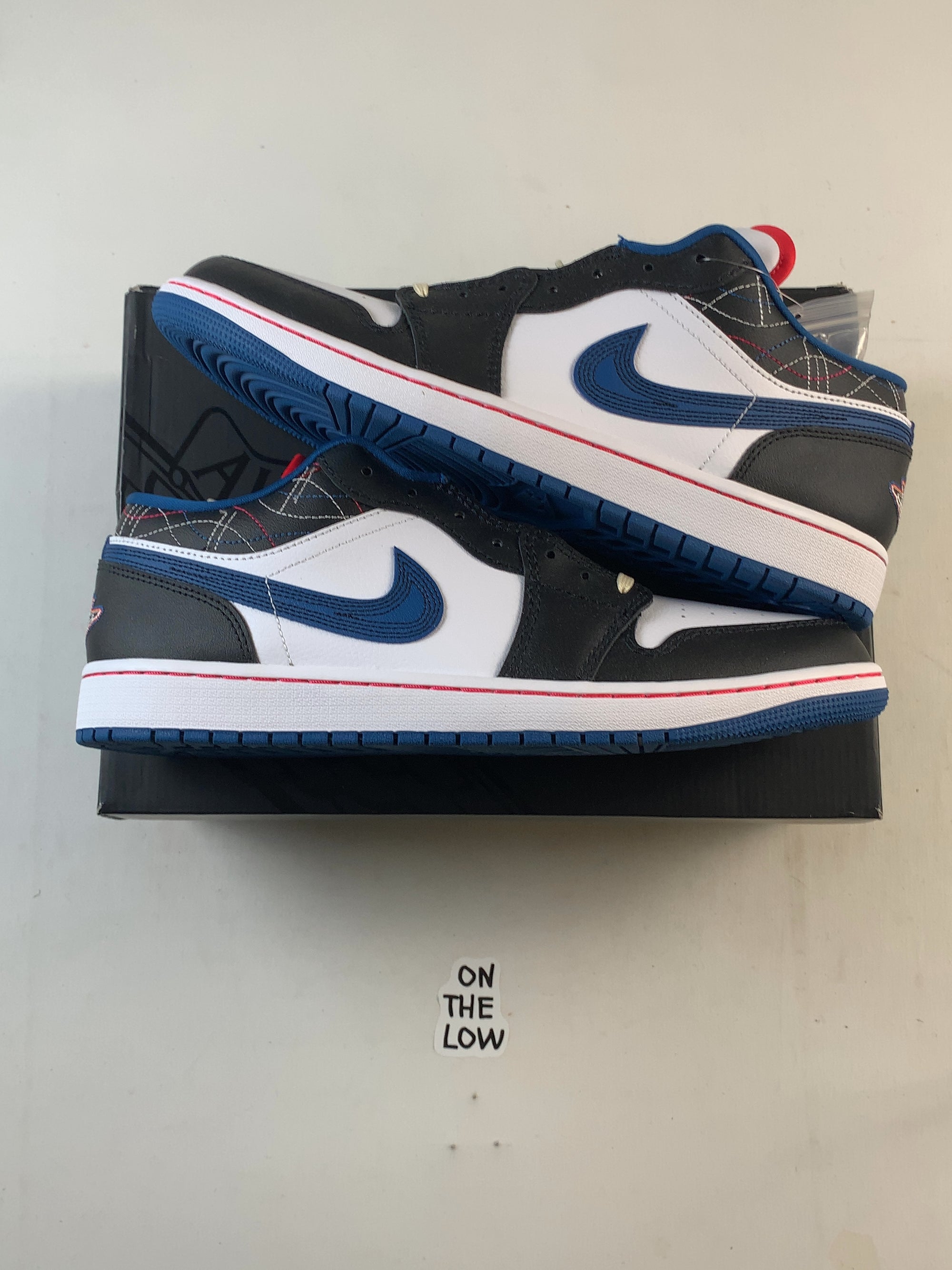 Jordan 1 Low SE Industrial Blue Sashiko — Drive 1gVGBJUORqU3M4N5VUeckBeyWOC9mbKLp — photo 1
