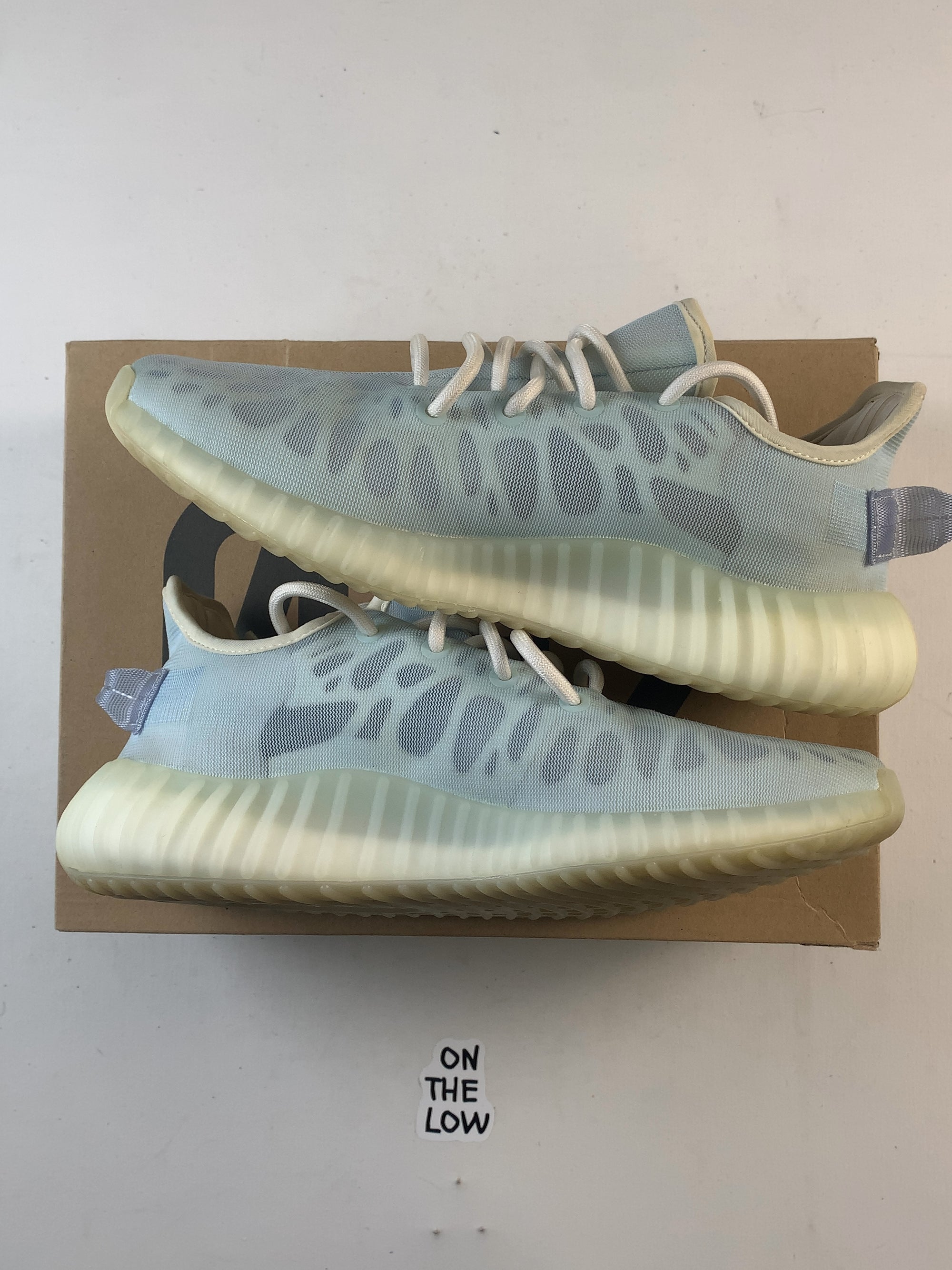 adidas Yeezy Boost 350 V2 Mono Ice (USED) — Drive 1BtwqQC66oghPwEMiRNXNEQIKBKFD1MyX — photo 2