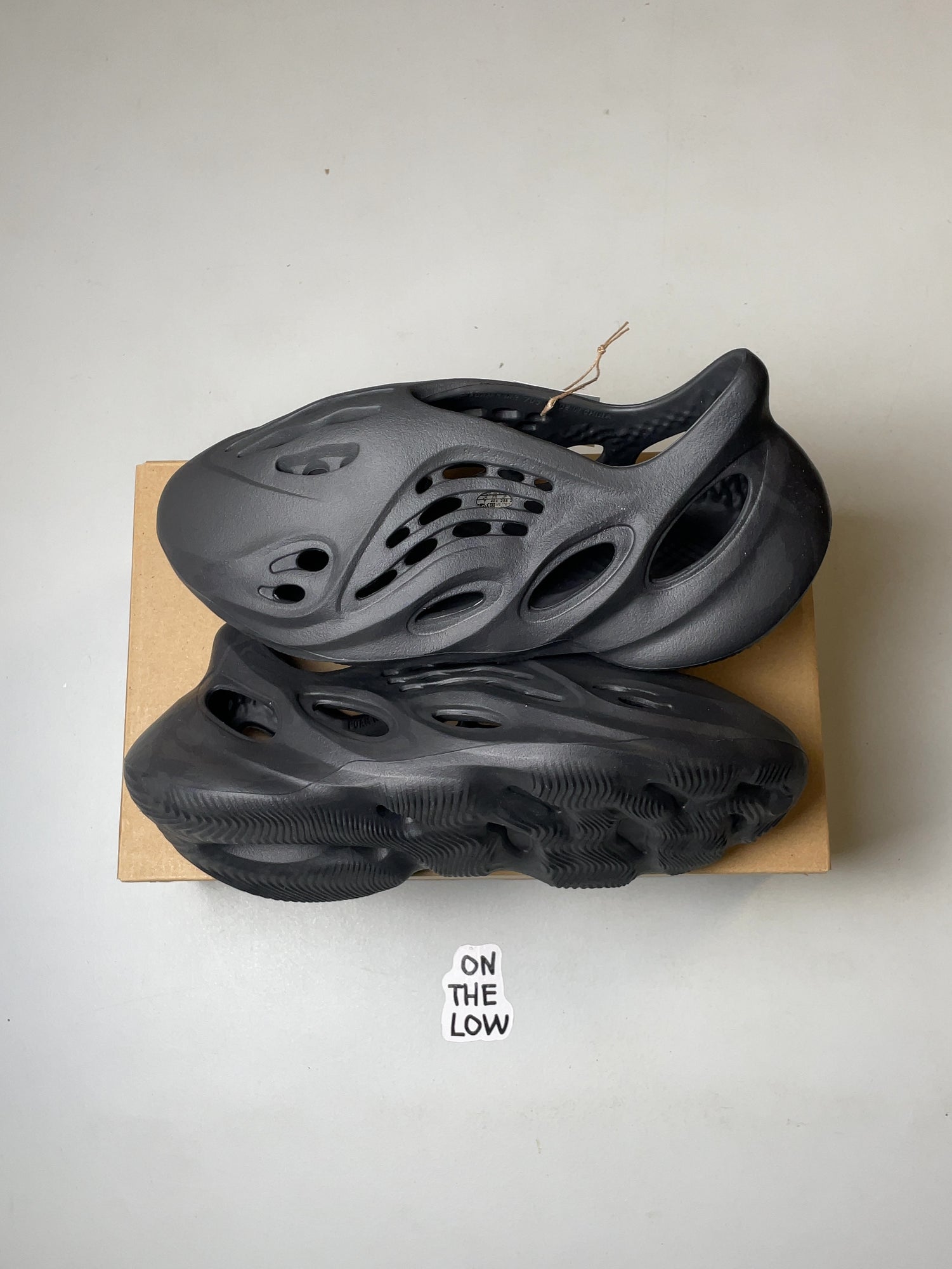 adidas Yeezy Foam RNR Onyx | On The Low